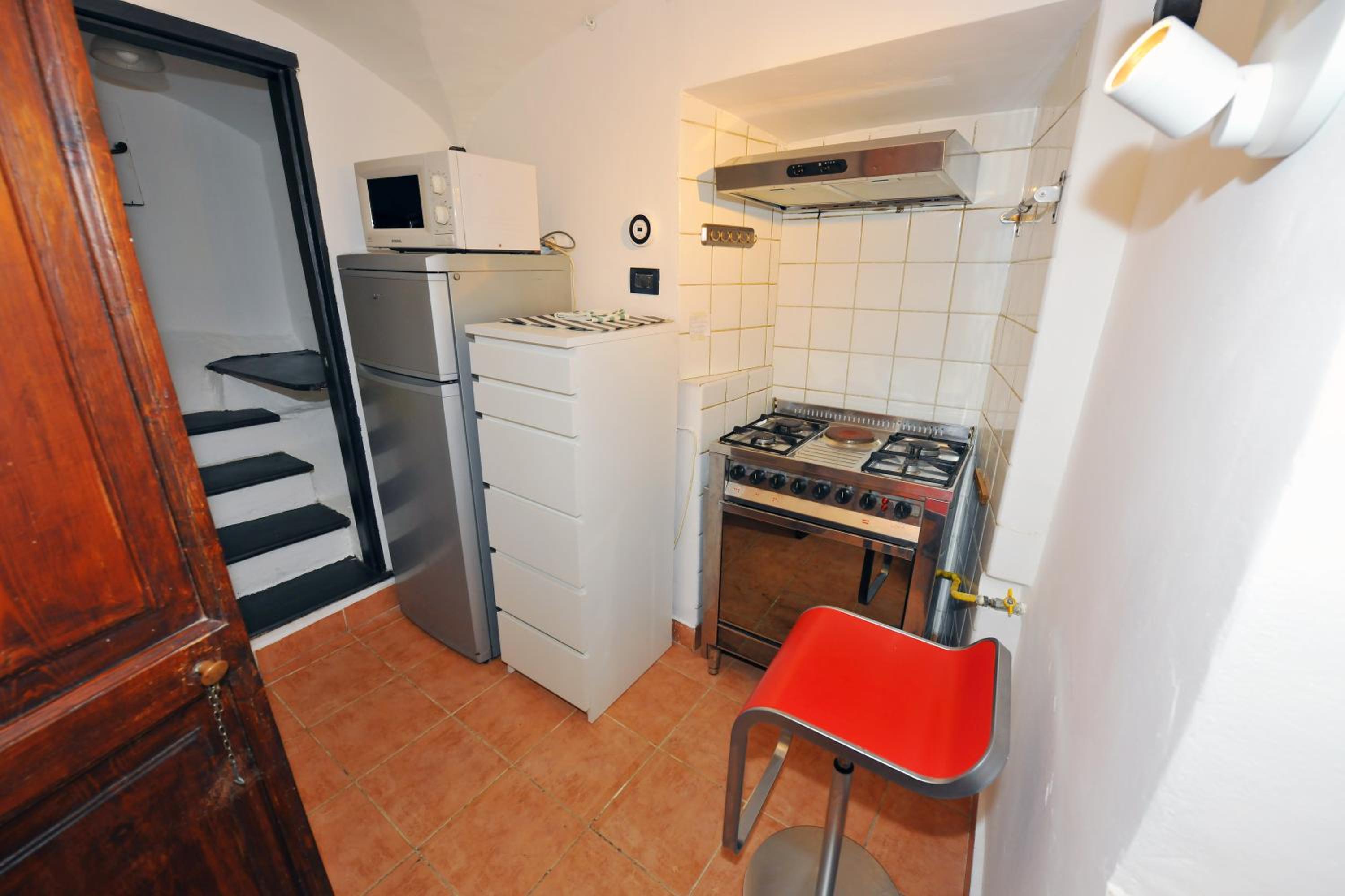 Two-Bedroom Apartment - Photo 14