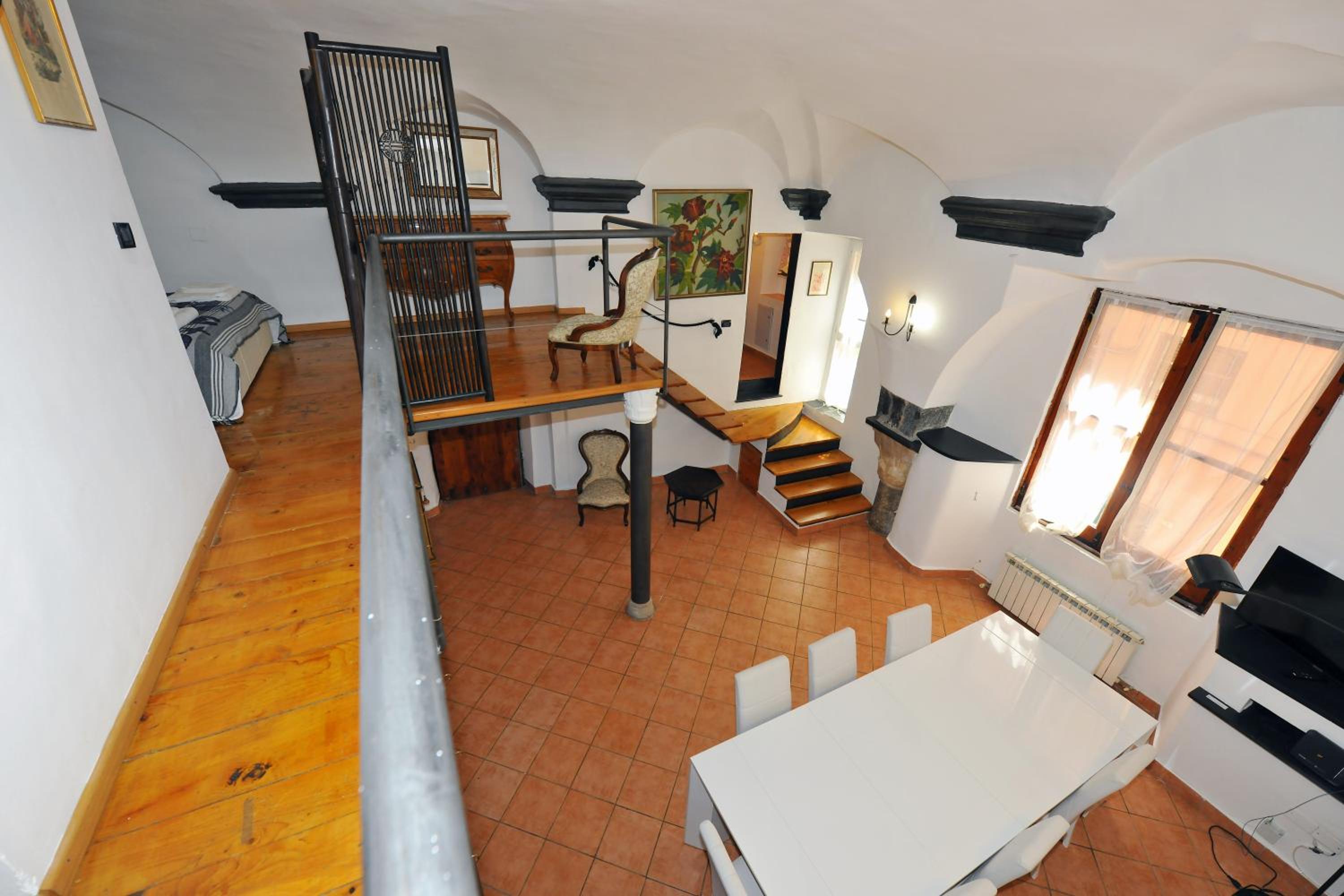 Two-Bedroom Apartment - Photo 23