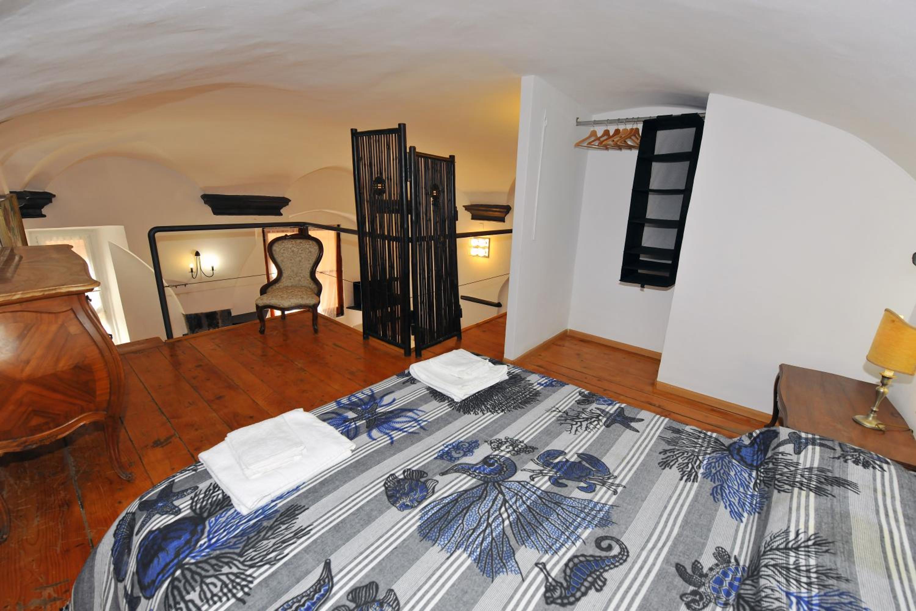 Two-Bedroom Apartment - Photo 13