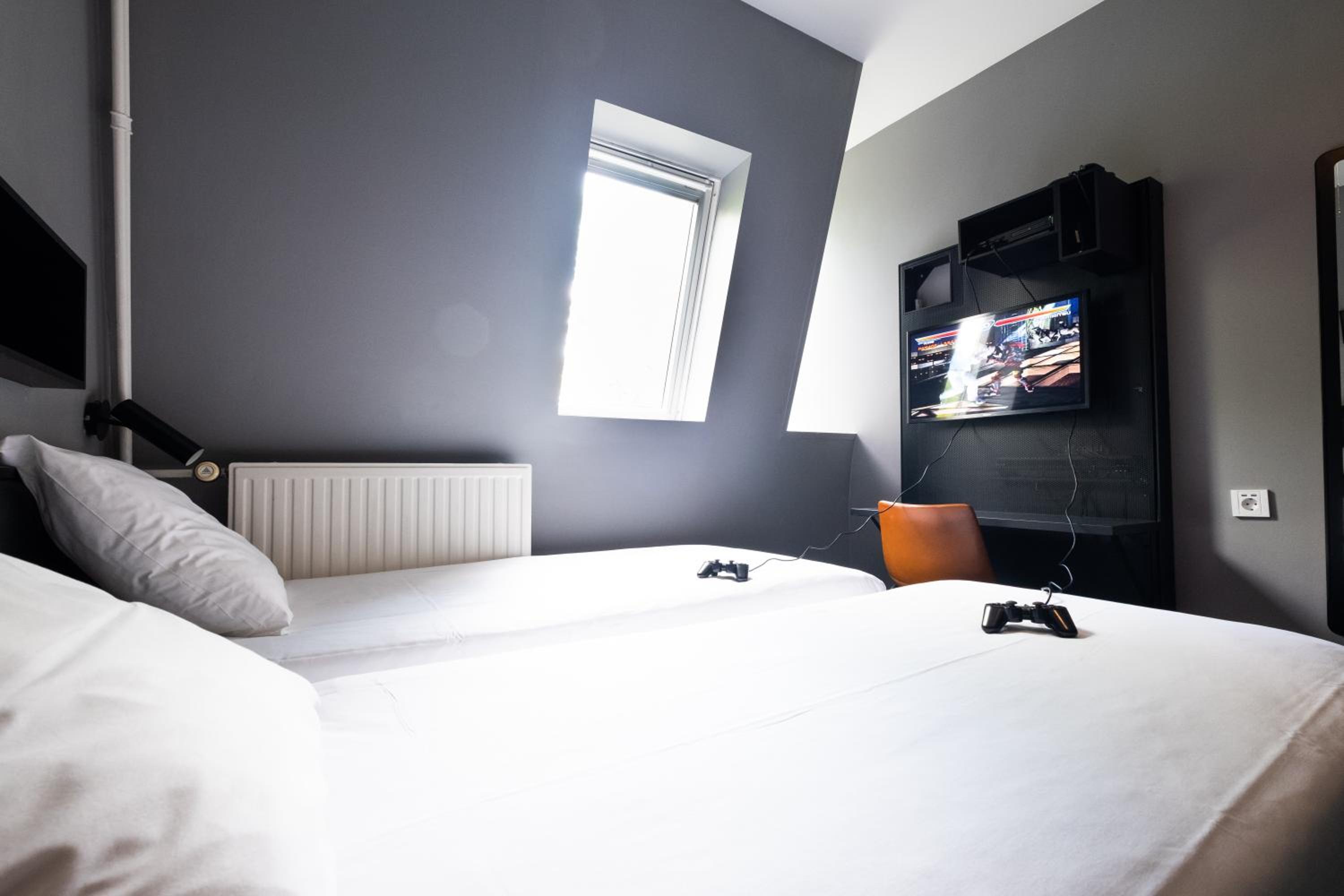 Small Twin Room