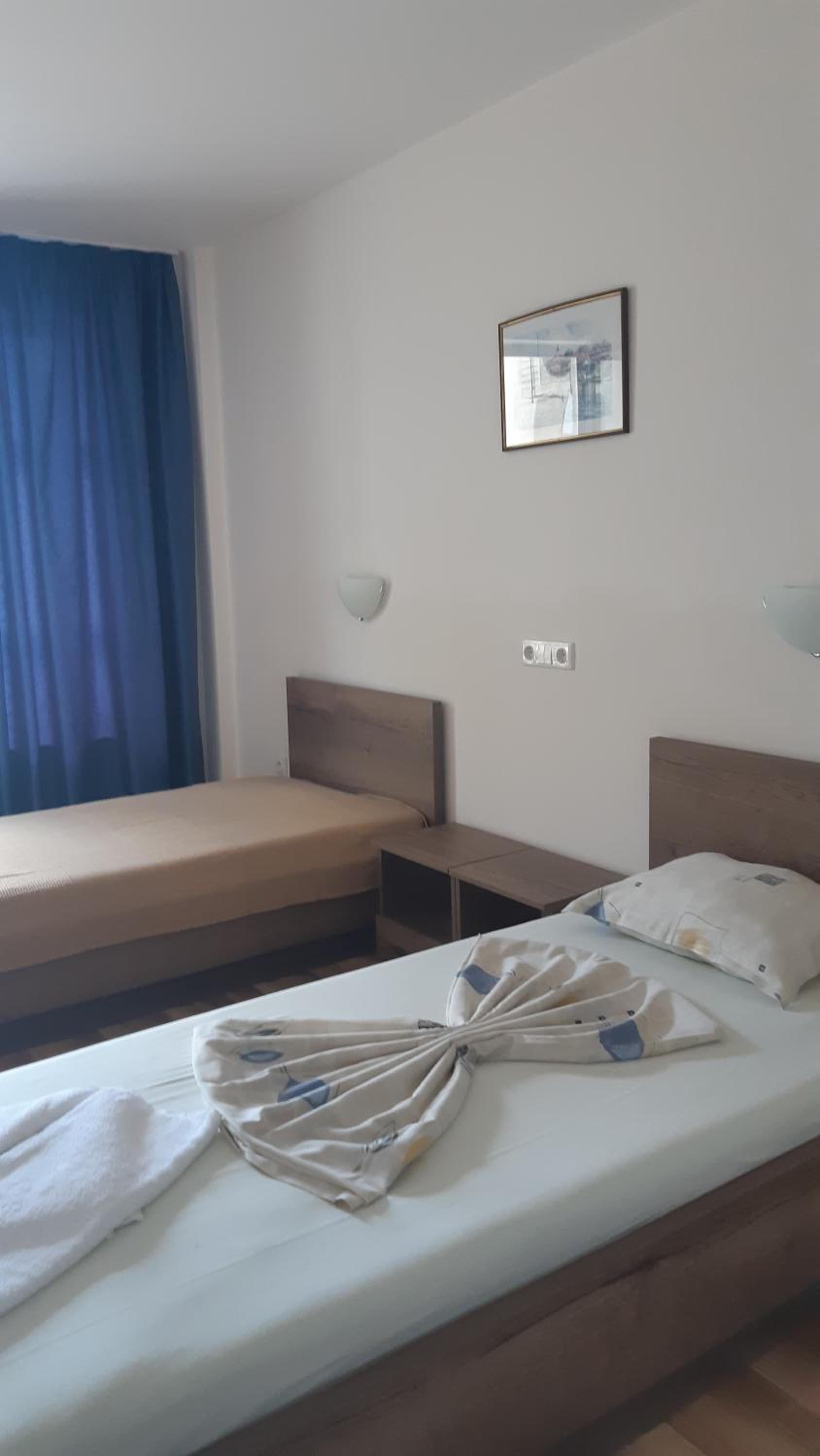 Twin Room with Balcony - Photo 1