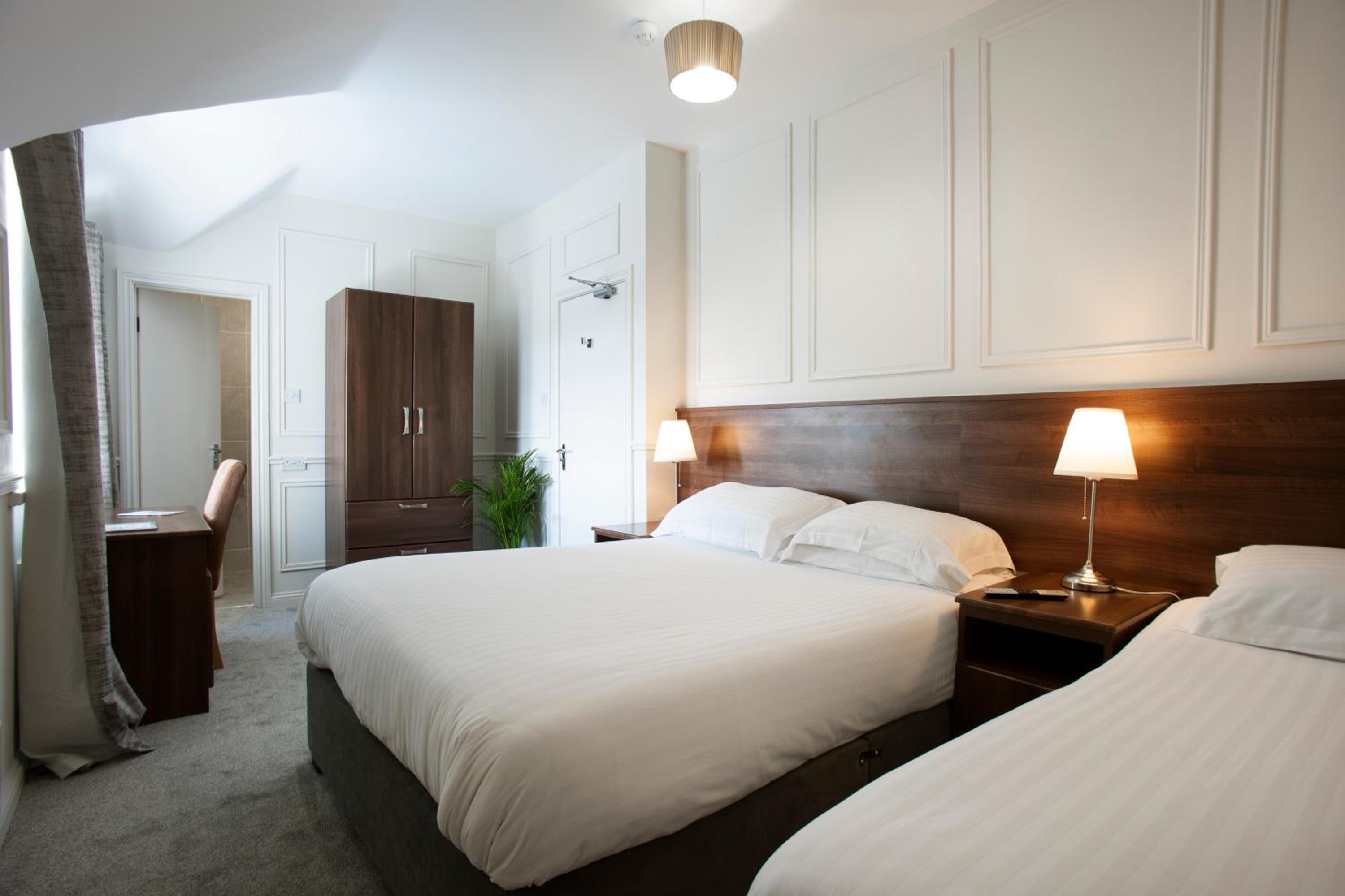 Triple Room - Photo 1