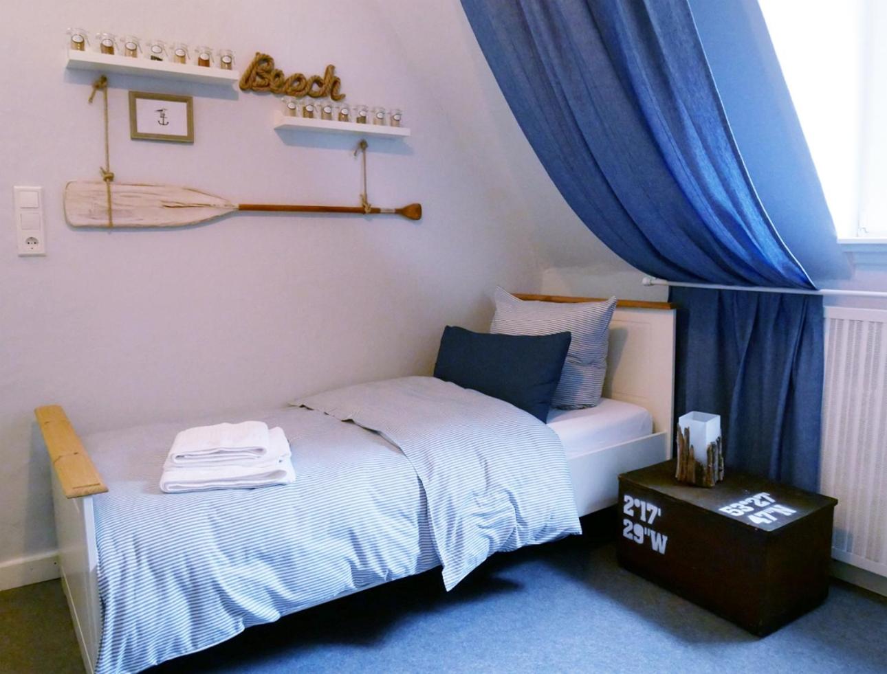Single Room photo 1