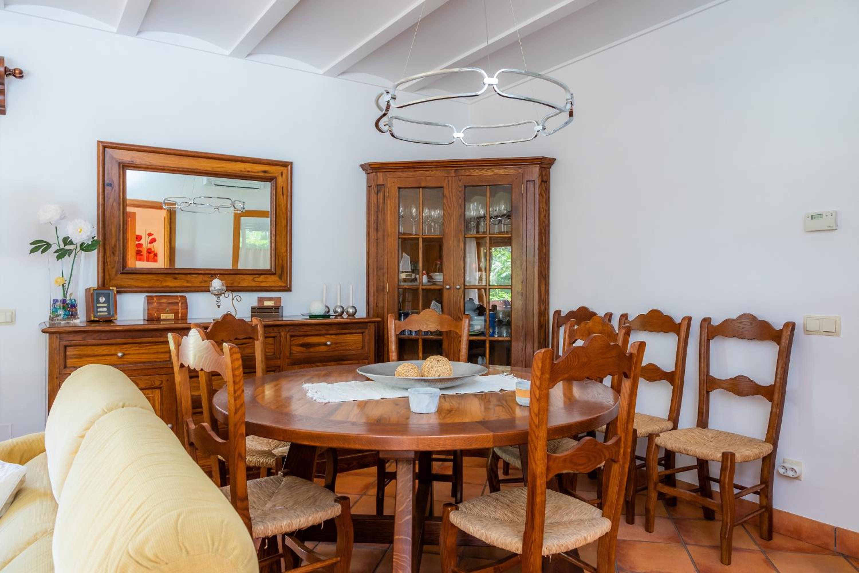 Villa with Garden View - Photo 34