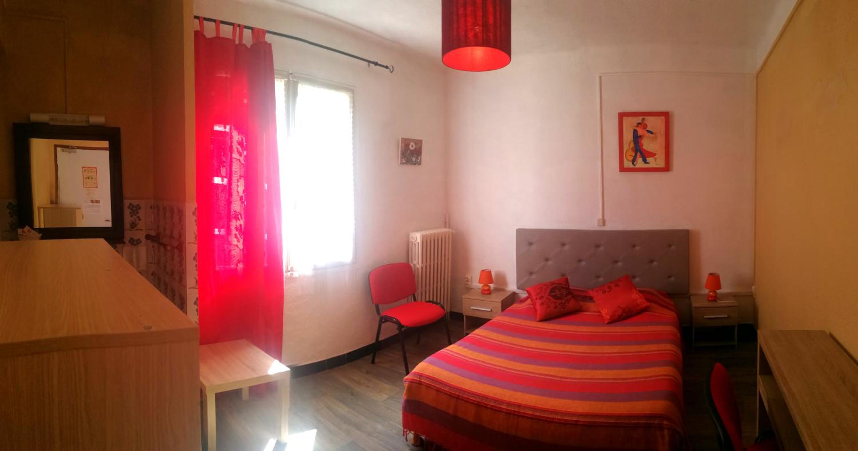 Double Room with Private Bathroom photo 3