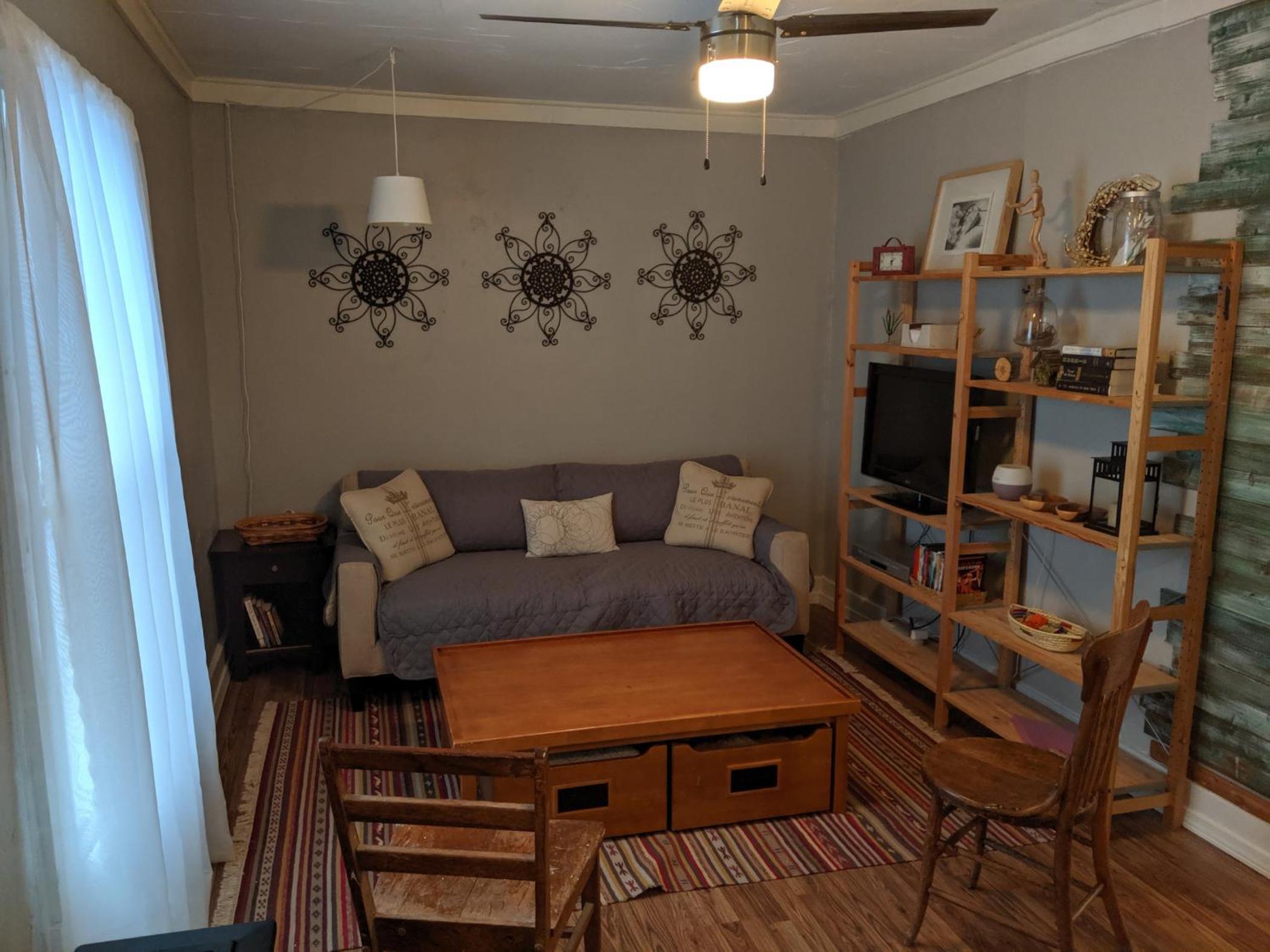 Two-Bedroom House photo 3