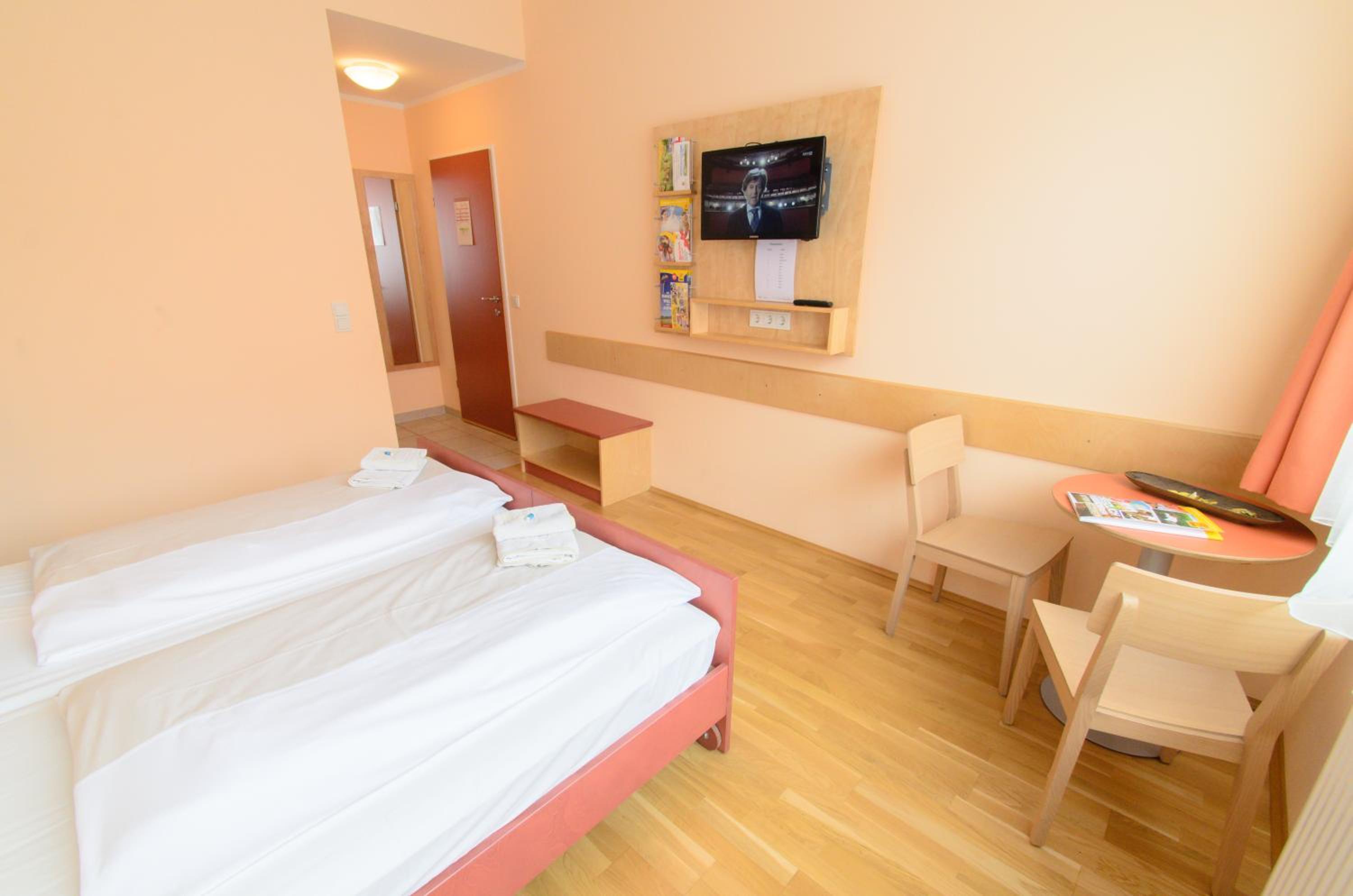 Double Room - Photo 4