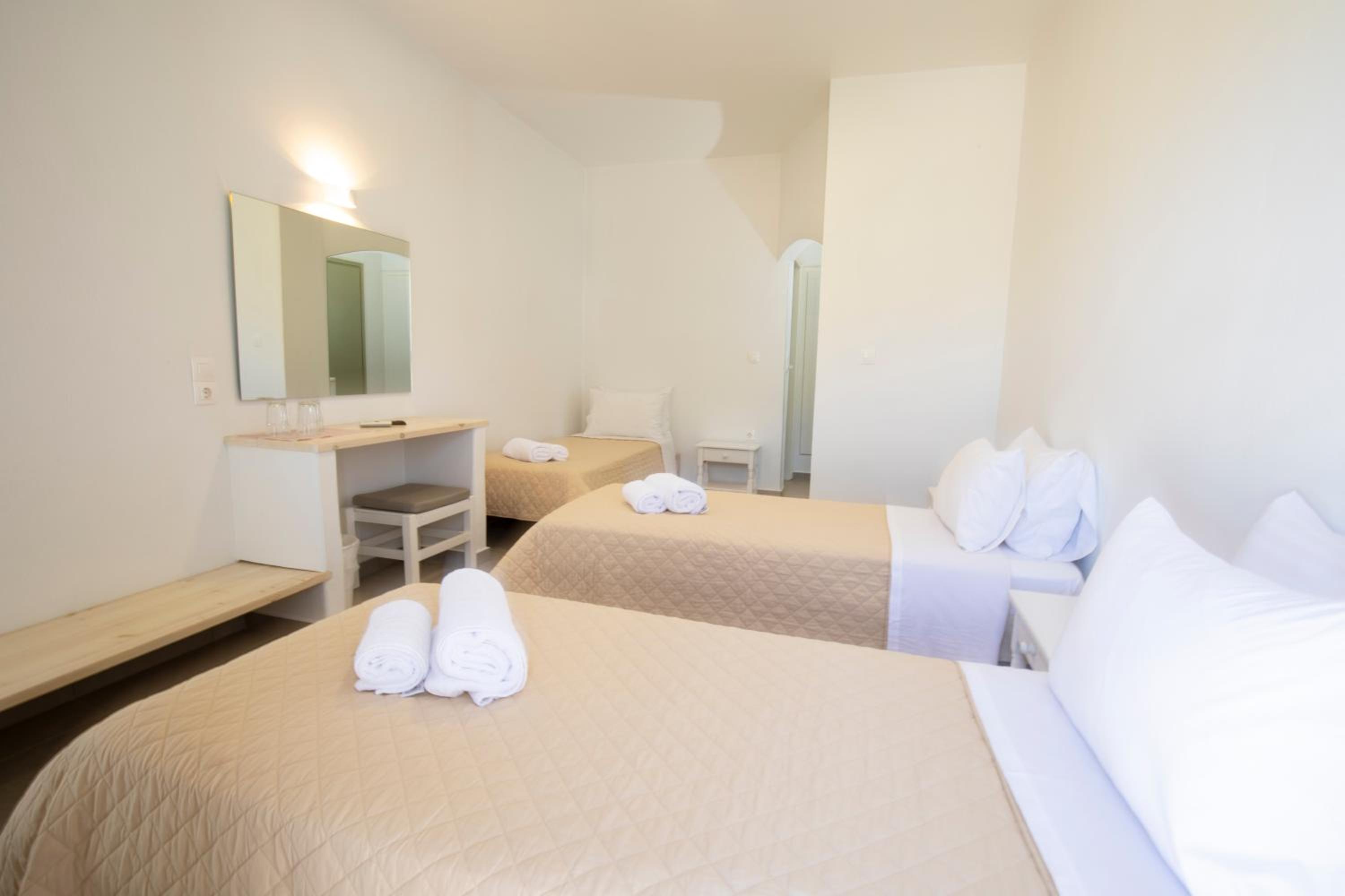 Triple Room photo 3