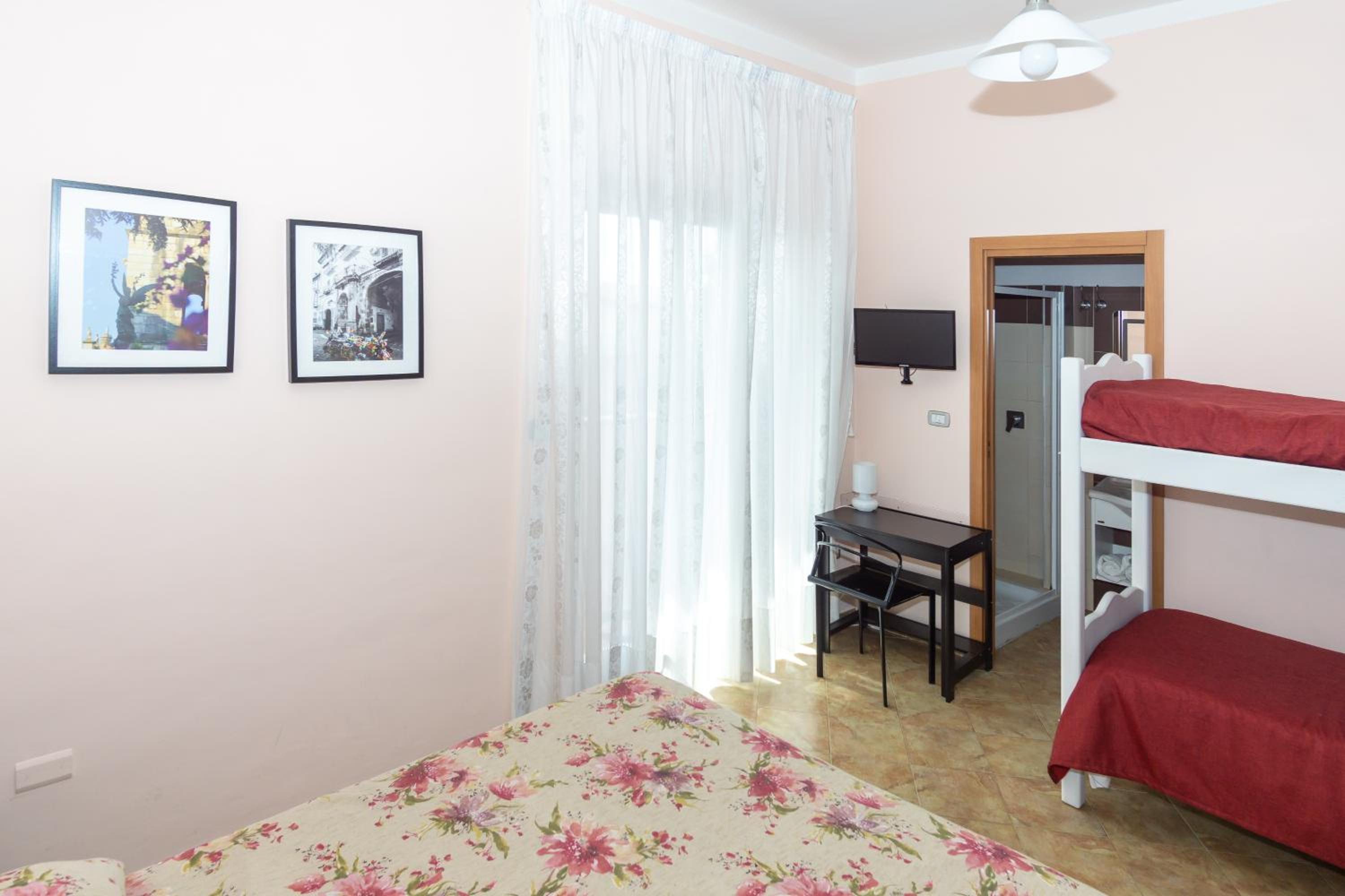 Quadruple Room photo 1