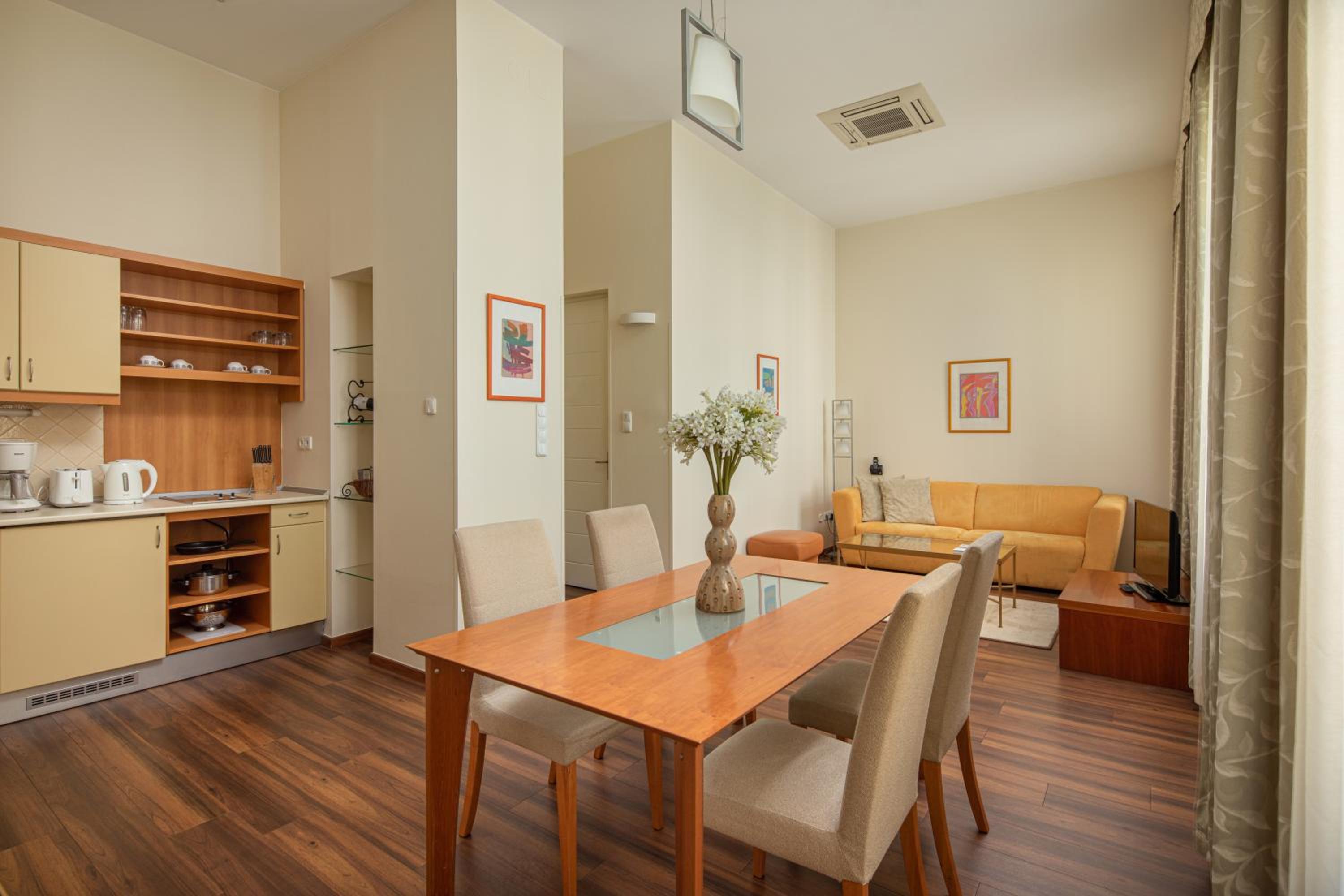 Classic Suite - Photo 2