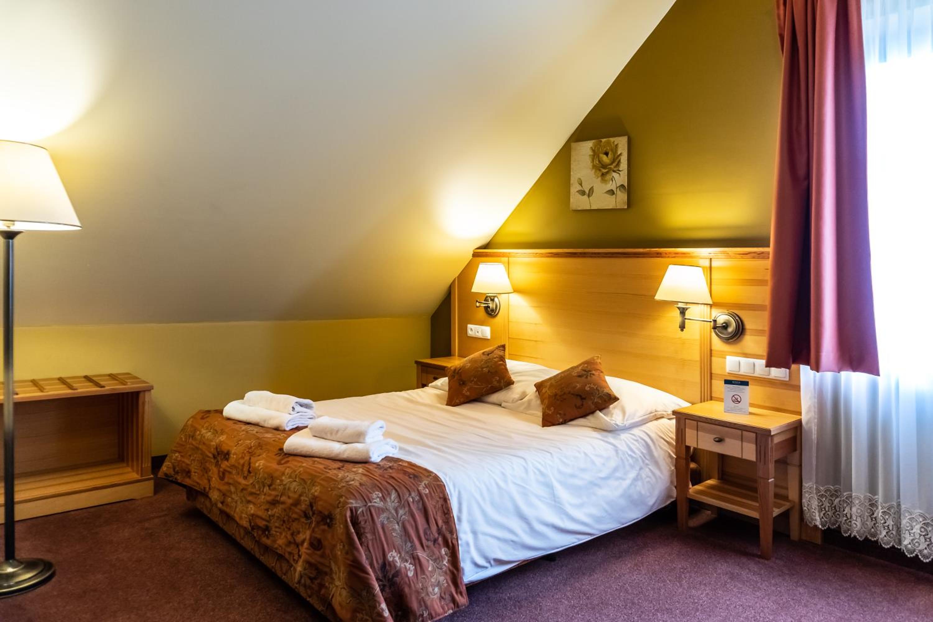 Standard Double Room - Photo 1
