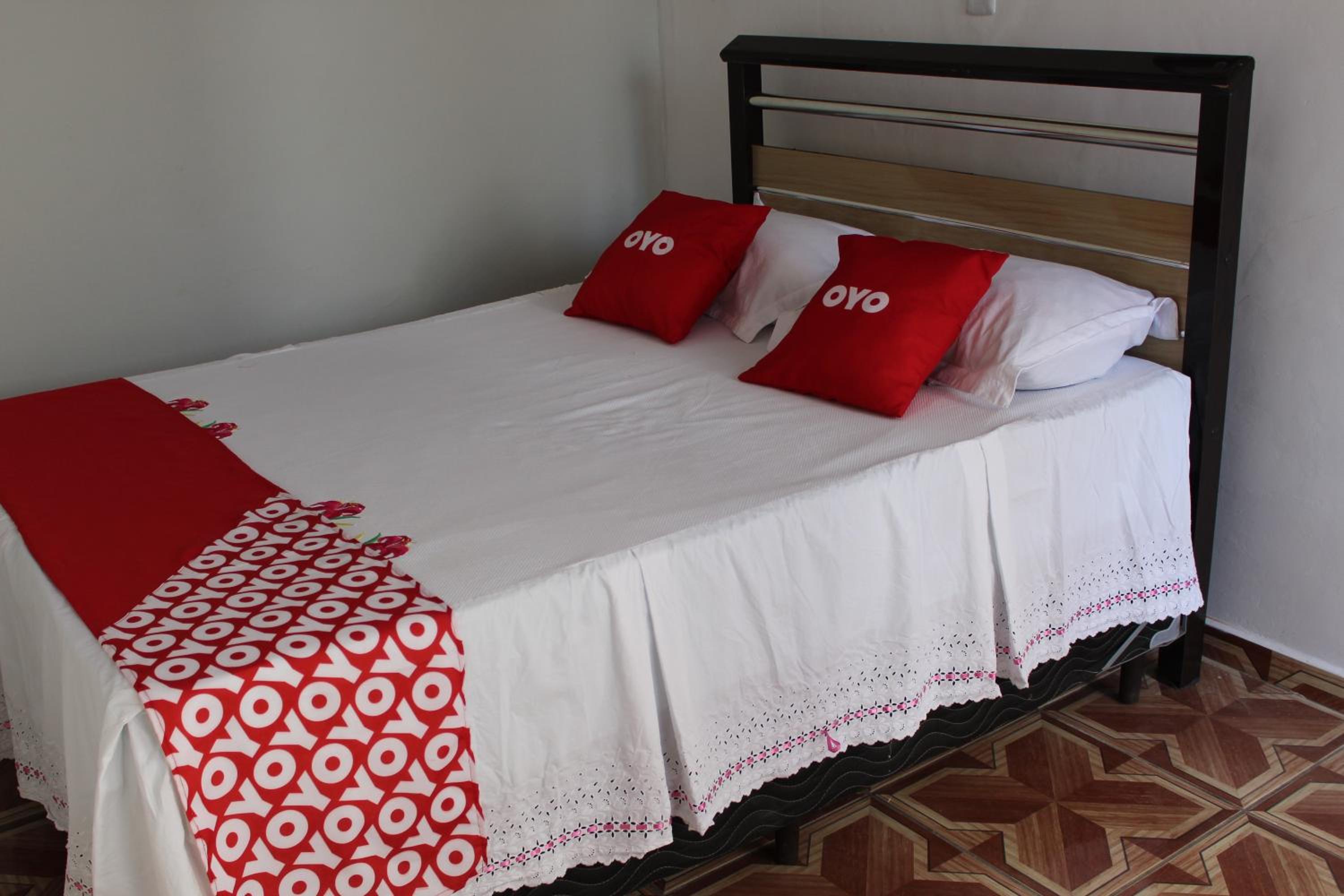 Double Room - Photo 3
