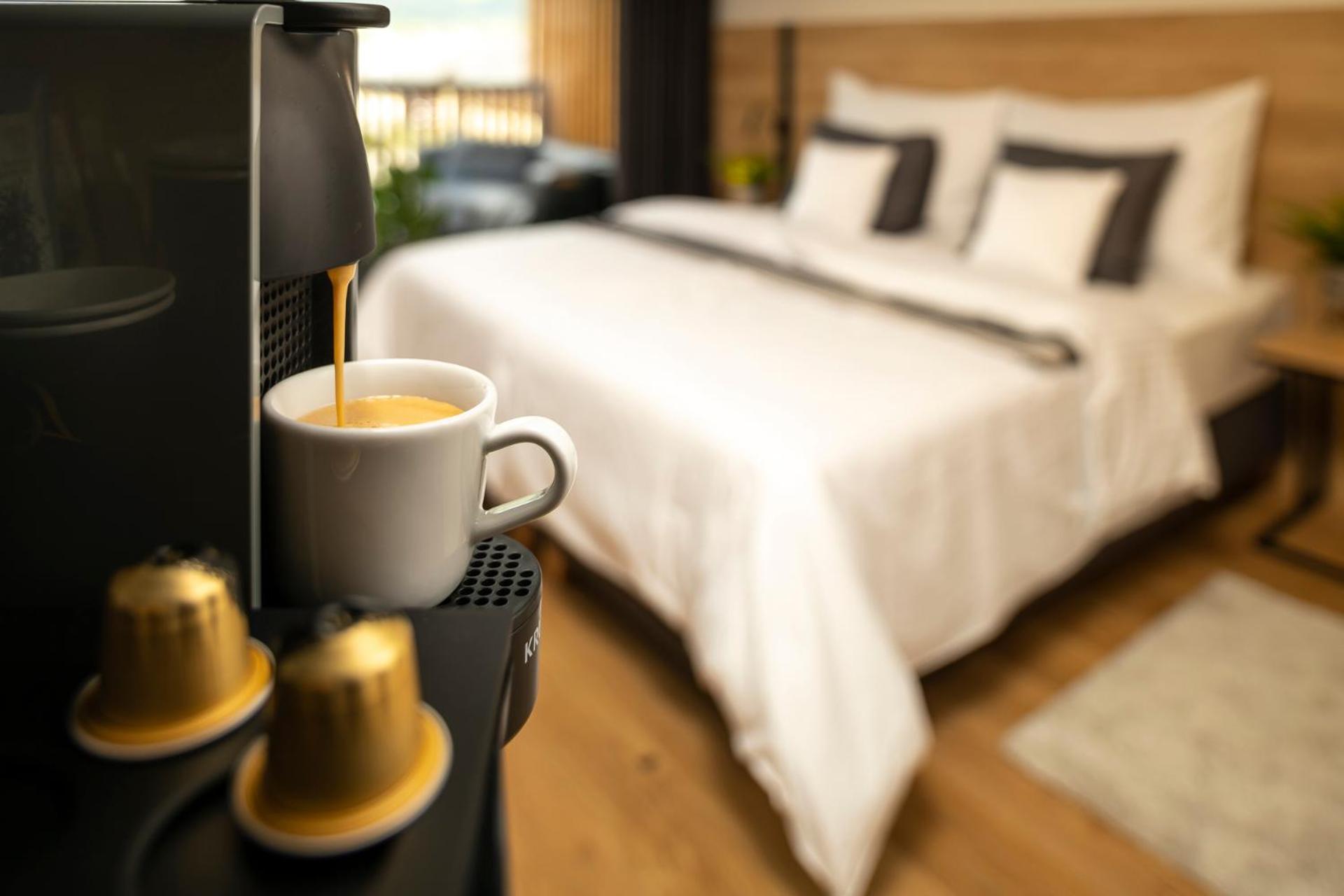 Double or Twin Room with Spa Access - Photo 3