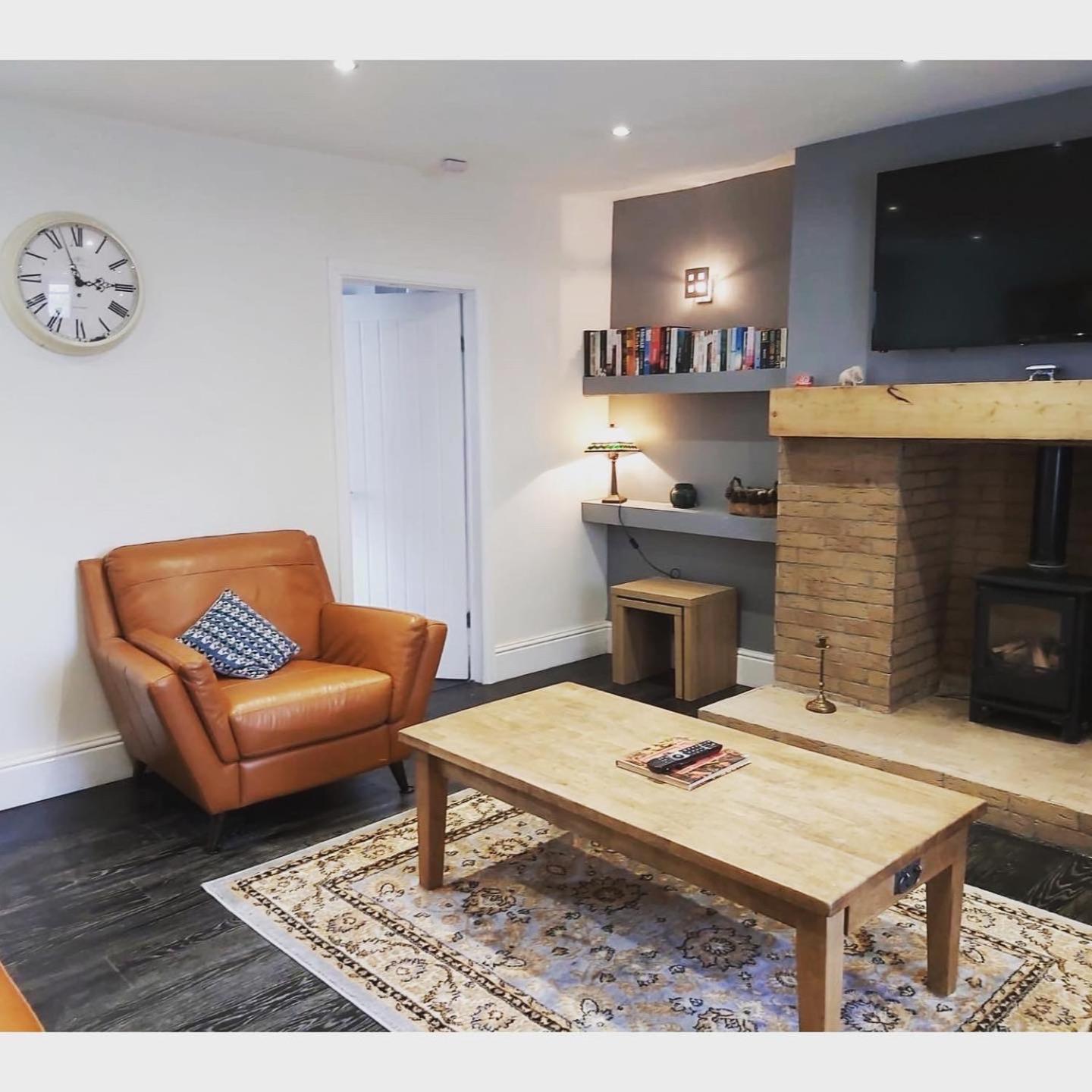 Four-Bedroom House photo 2