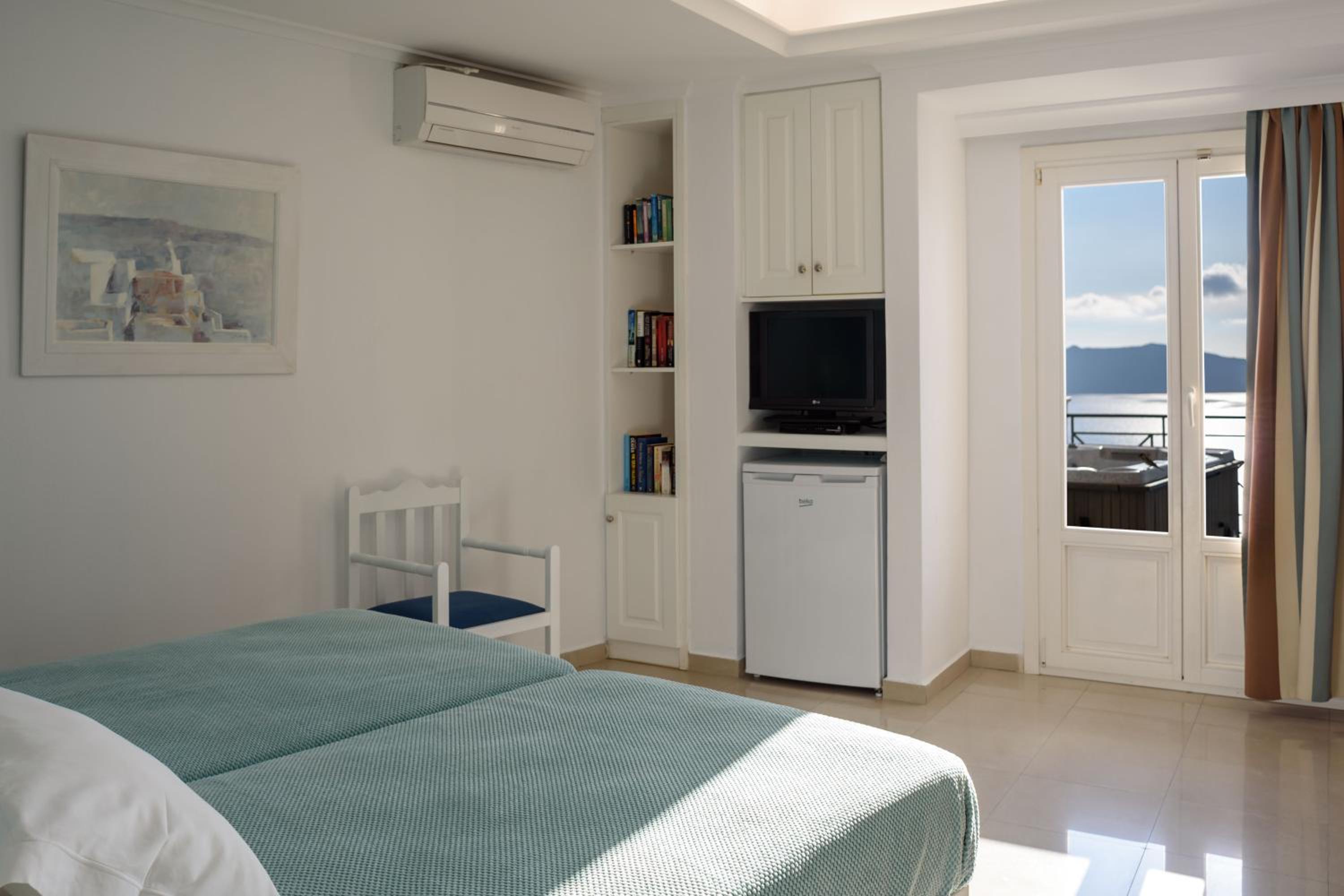 Deluxe Double or Twin Room with Outdoor Hot Tub