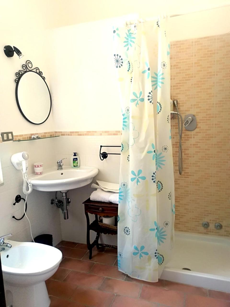 Double or Twin Room photo 2