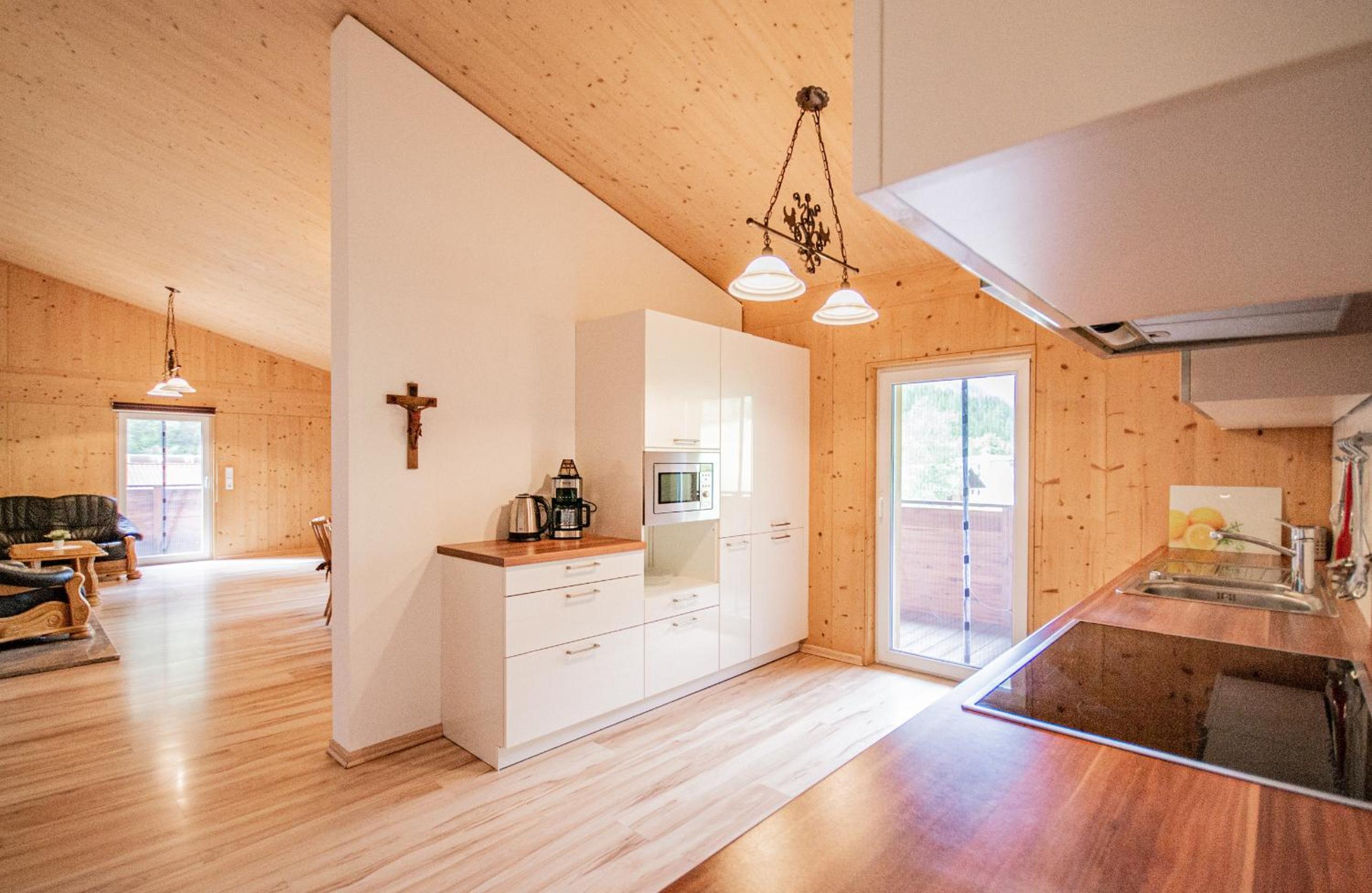 Apartment with Mountain View photo 2