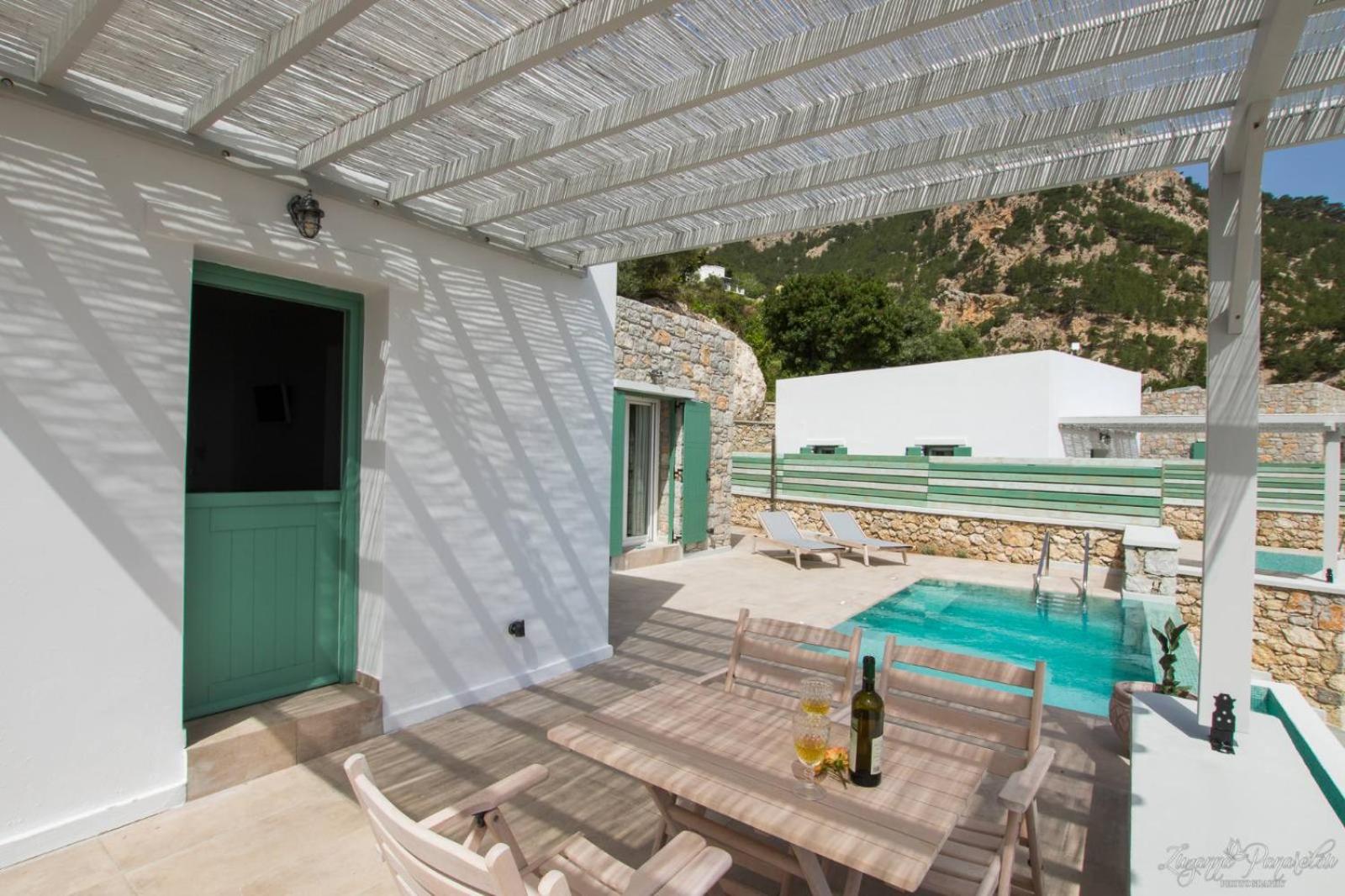 One-Bedroom Villa photo 2