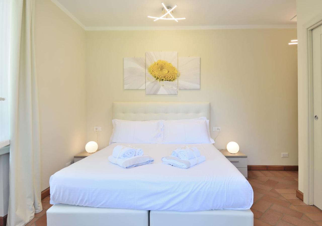 Double Room with Lake View