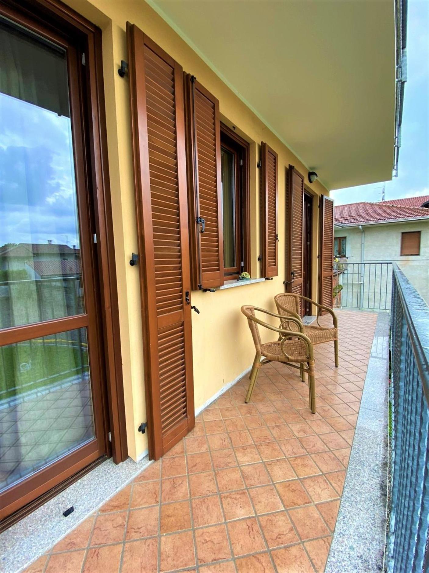 One-Bedroom Apartment with View photo 2