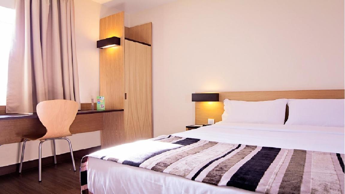 Standard Double Room - Photo 1
