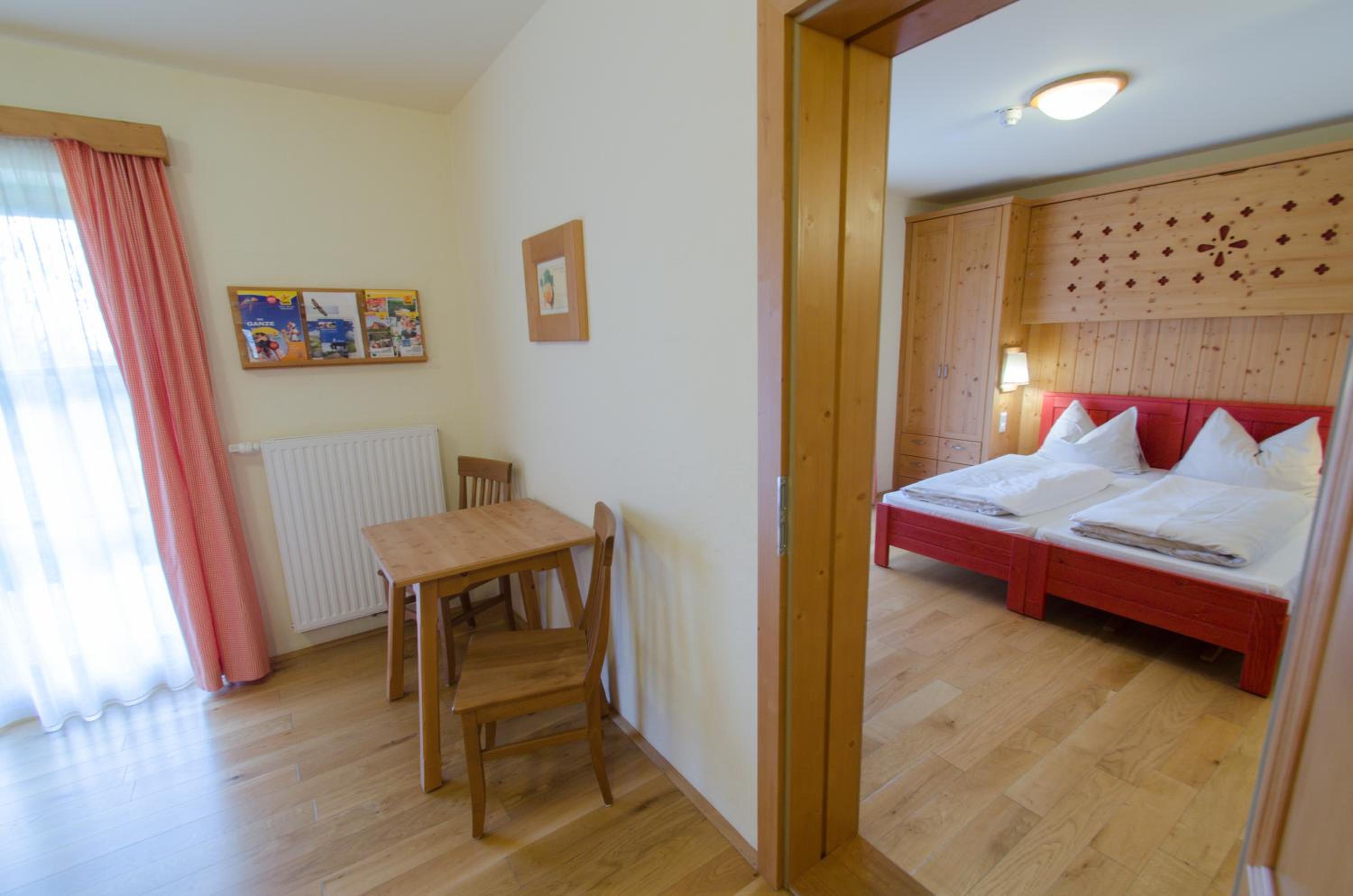 Superior Quadruple Room photo 3