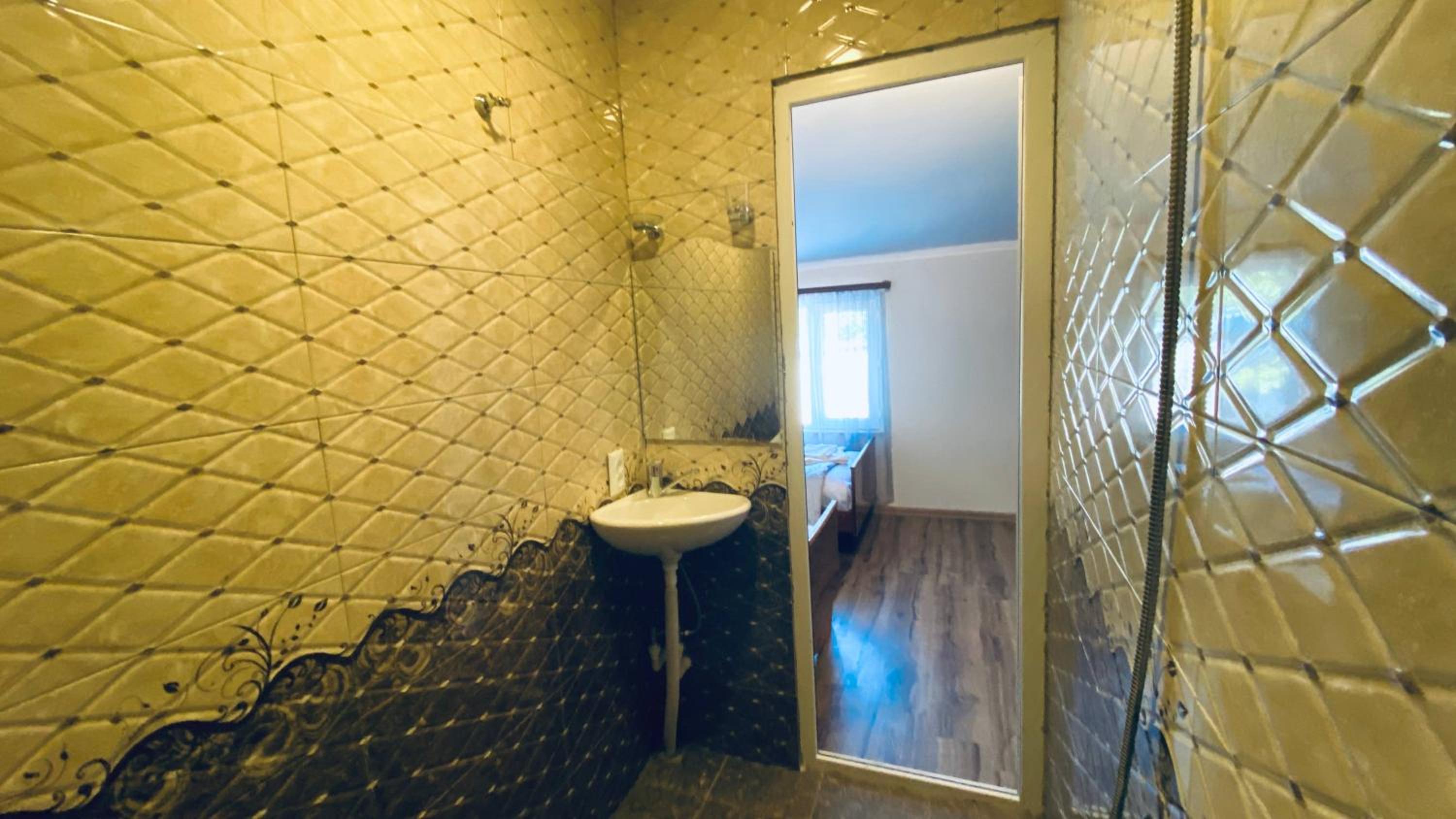 Standard Double or Twin Room photo 2