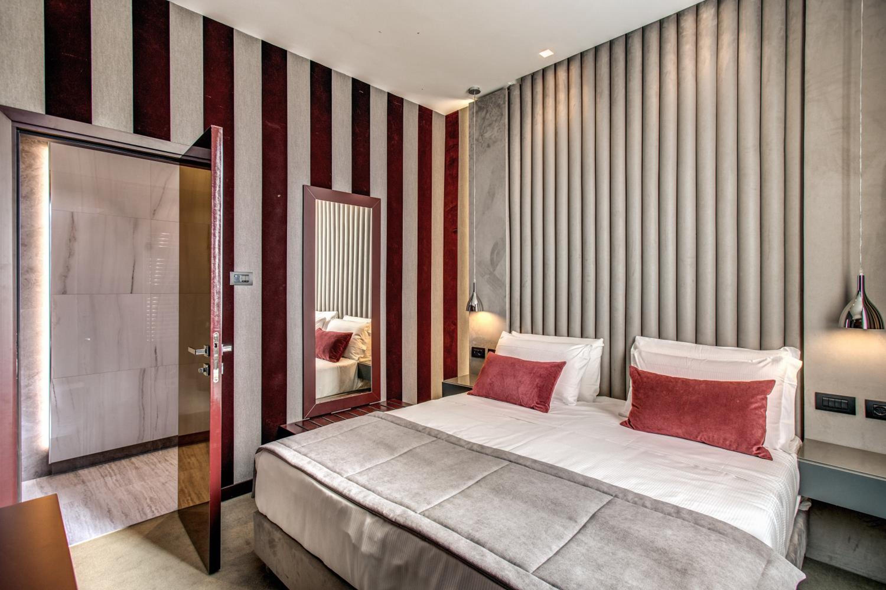 Superior Double or Twin Room photo 3