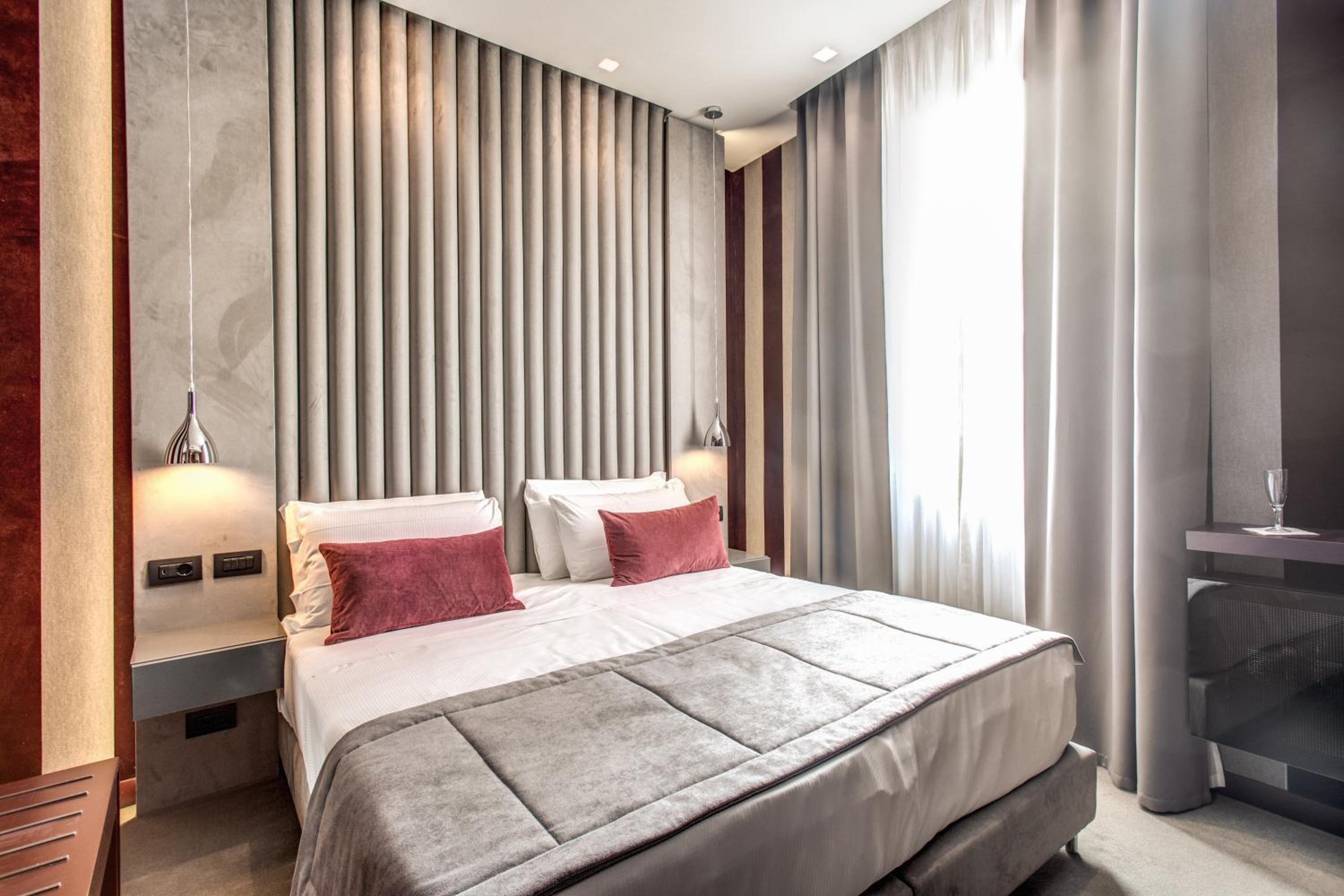 Superior Double or Twin Room photo 2