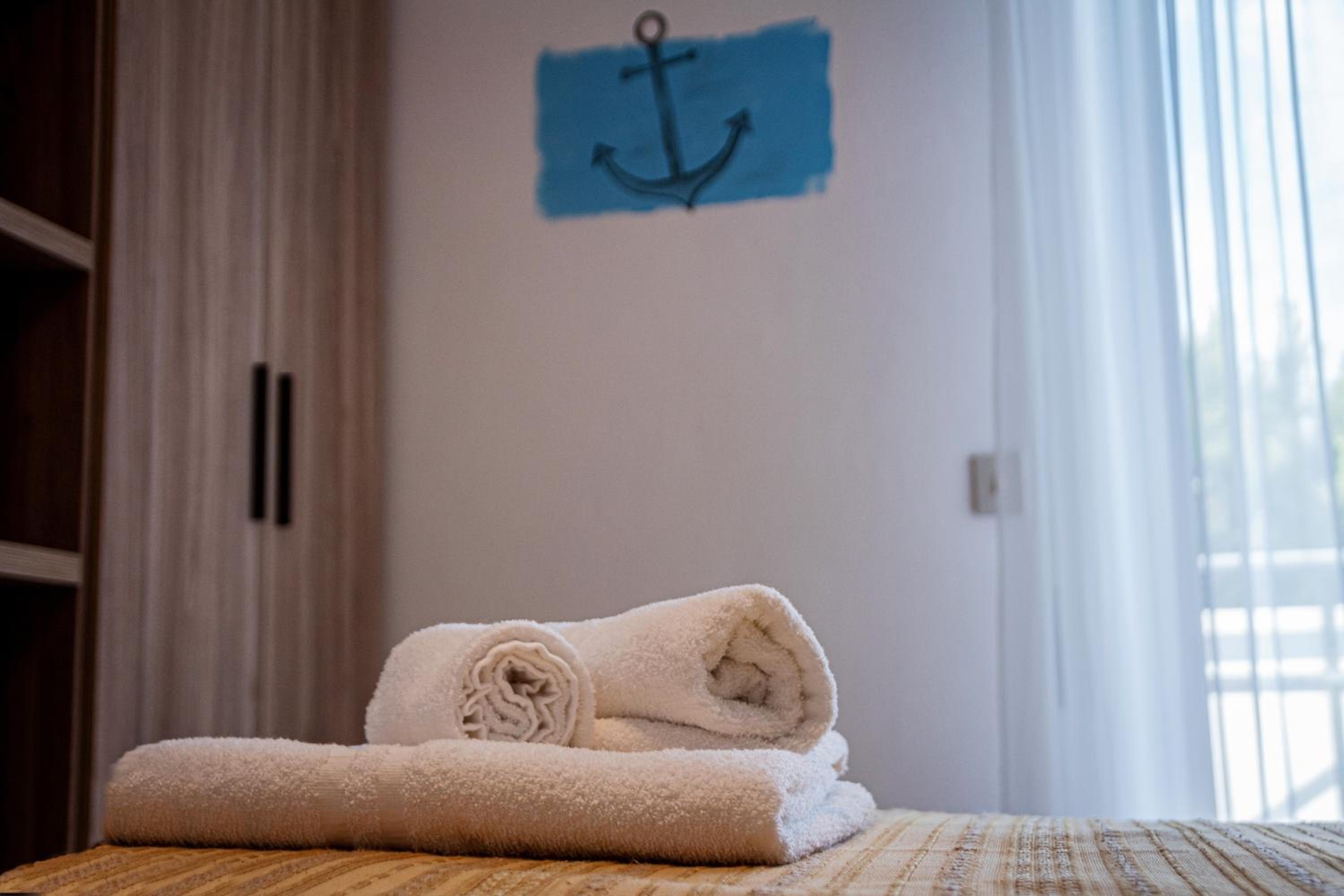 Triple Room with Balcony - Photo 3