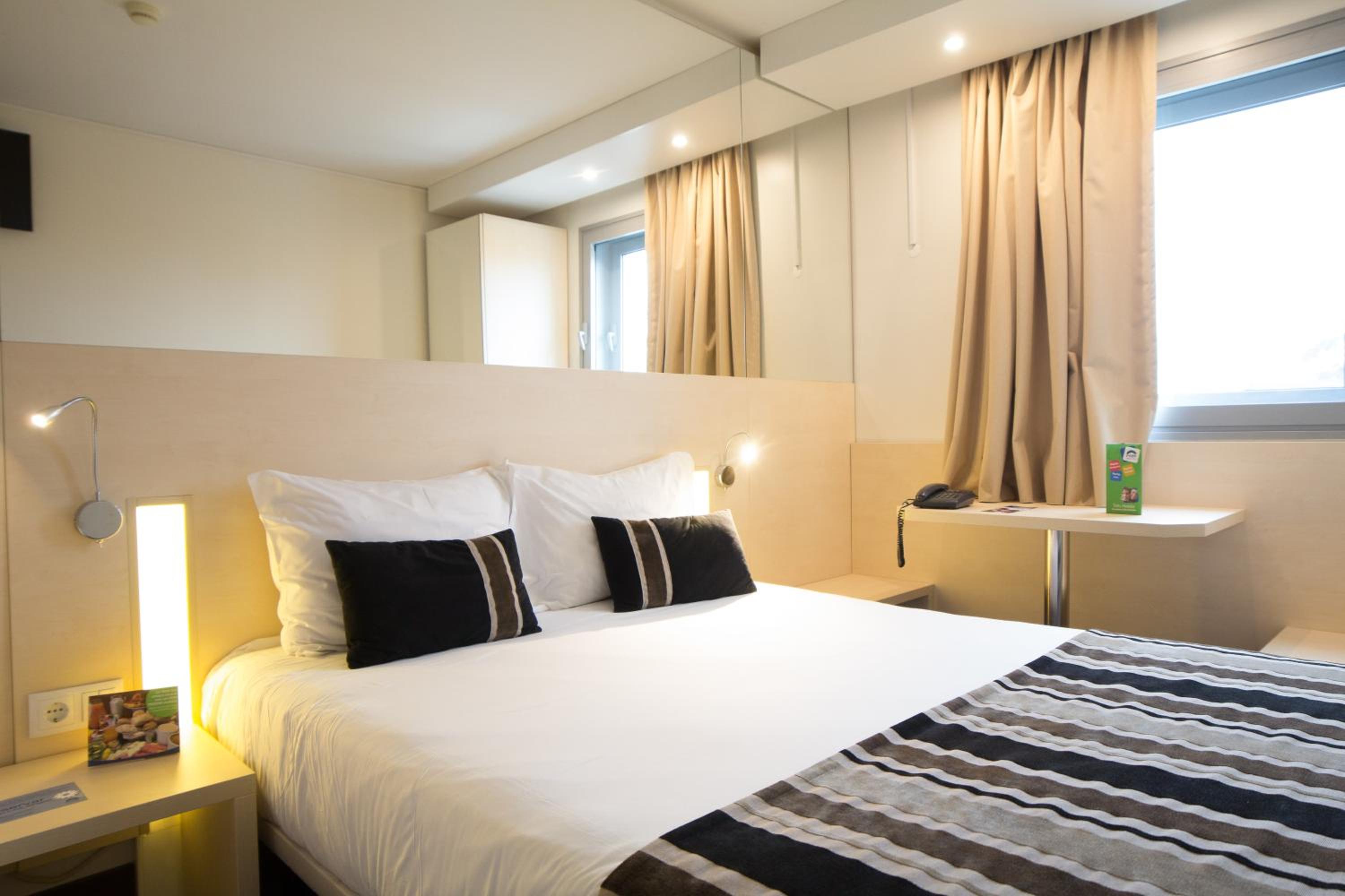 Superior Double Room - Photo 1
