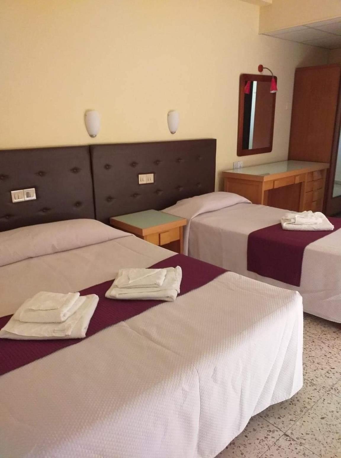 Triple Room with Mountain View - Photo 13