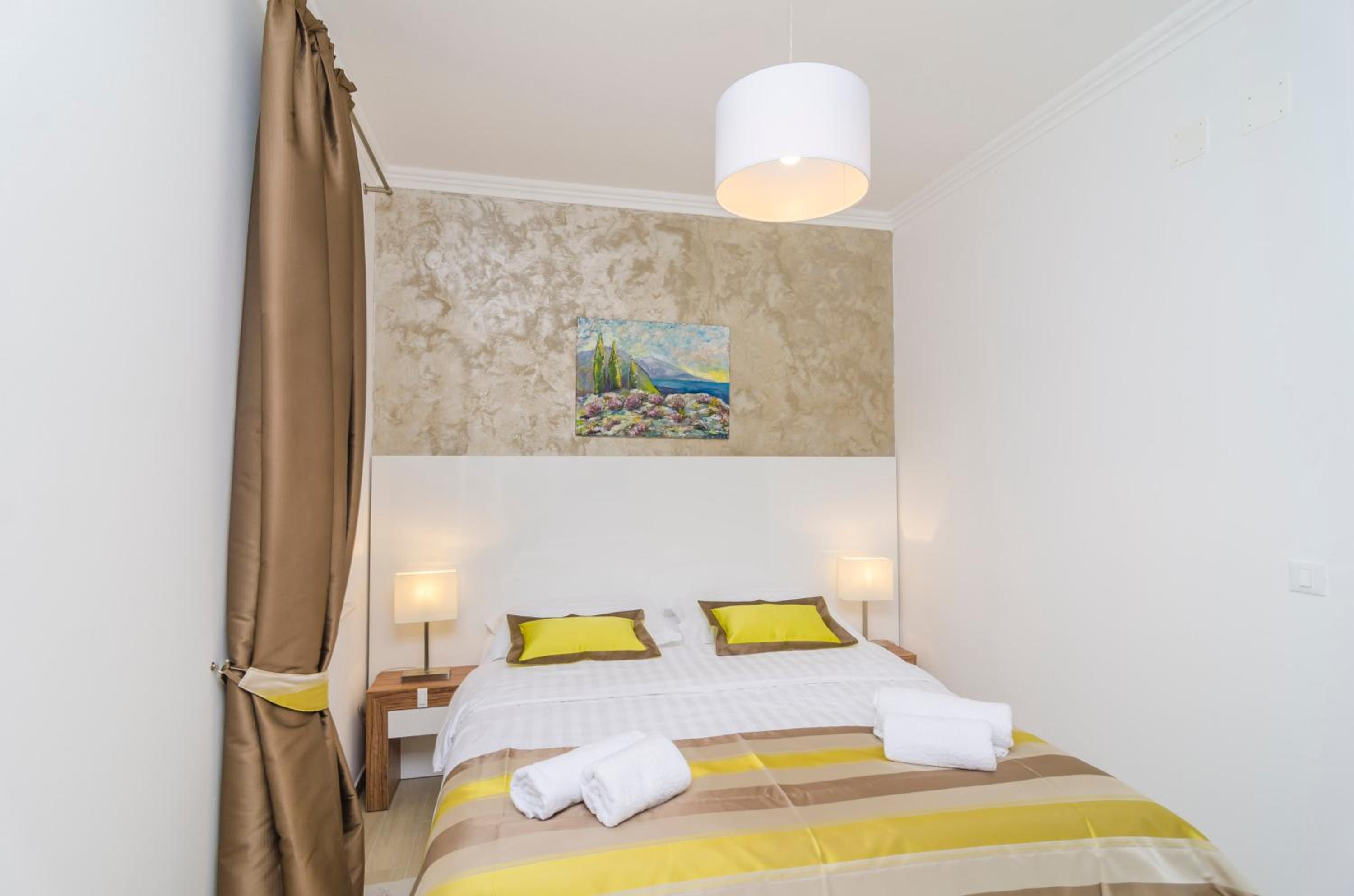 Studio Apartment with Sea View photo 1