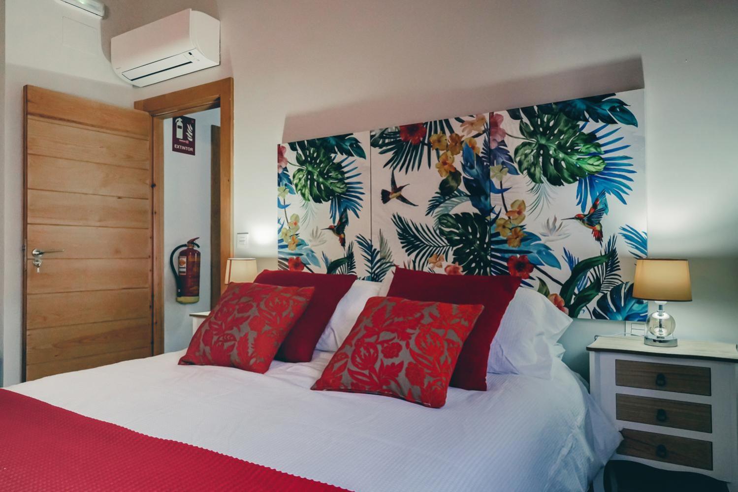 Double or Twin Room - Photo 1