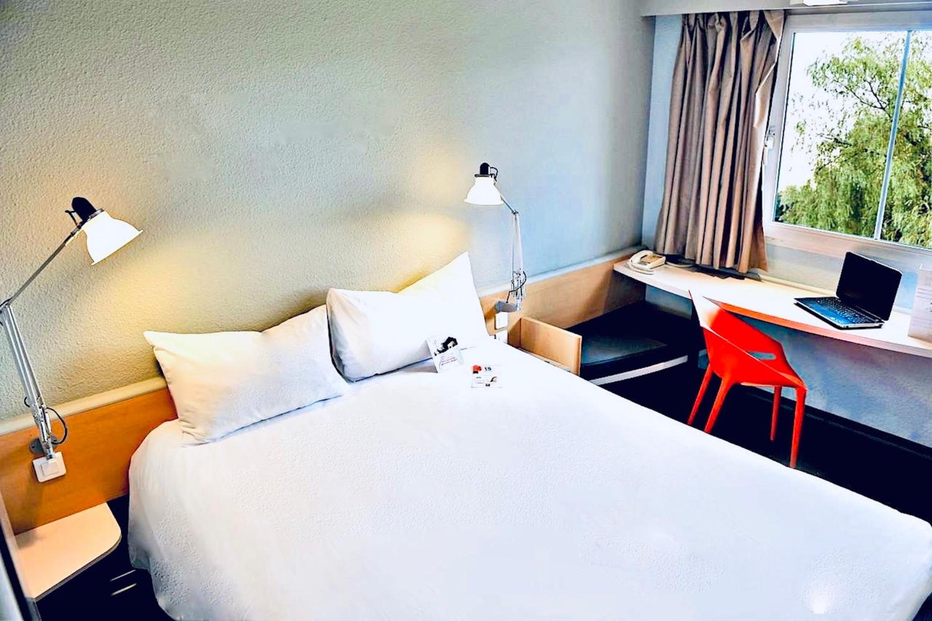 Standard Double Room - Photo 6