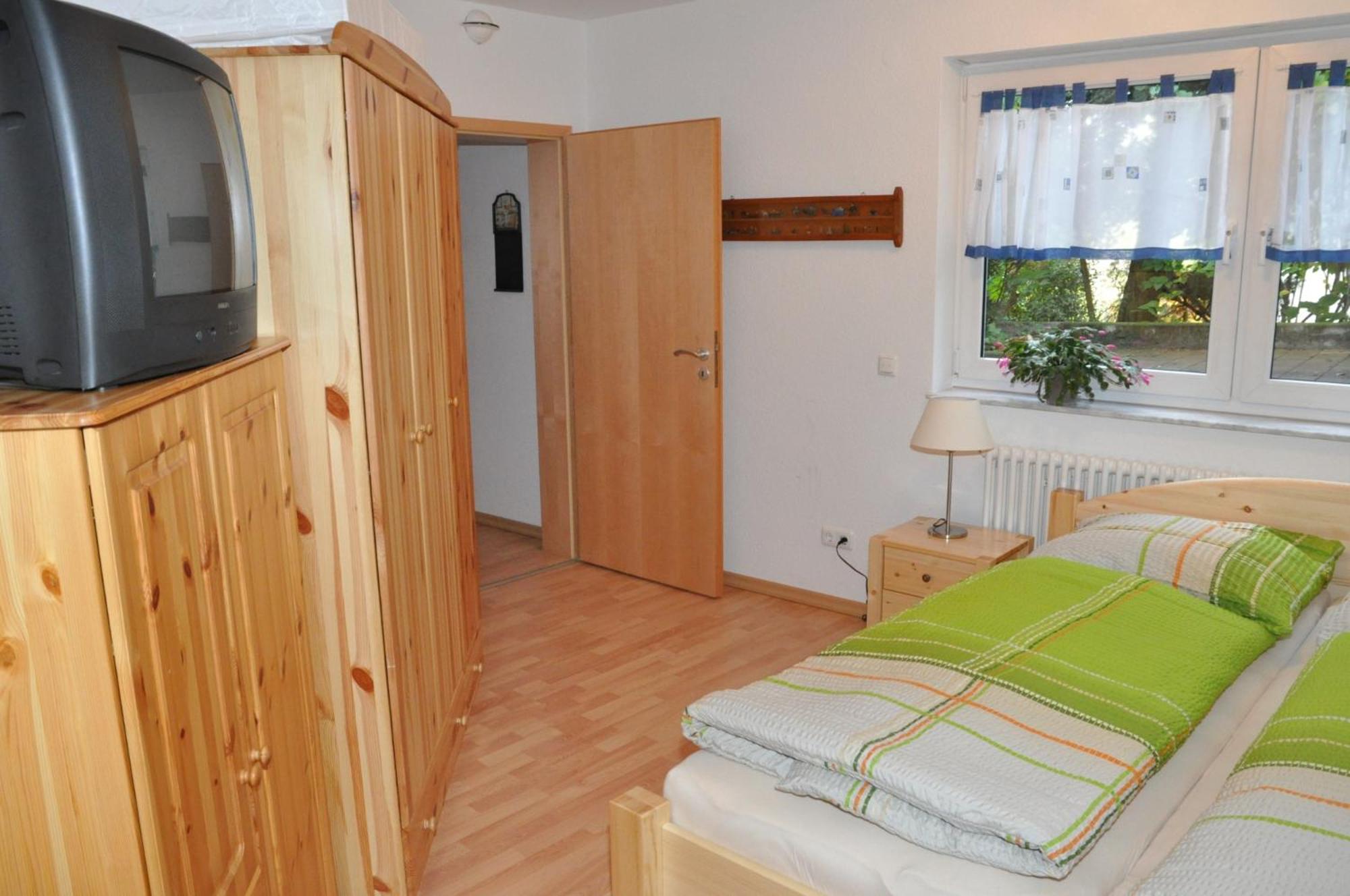 One-Bedroom Apartment - Photo 6