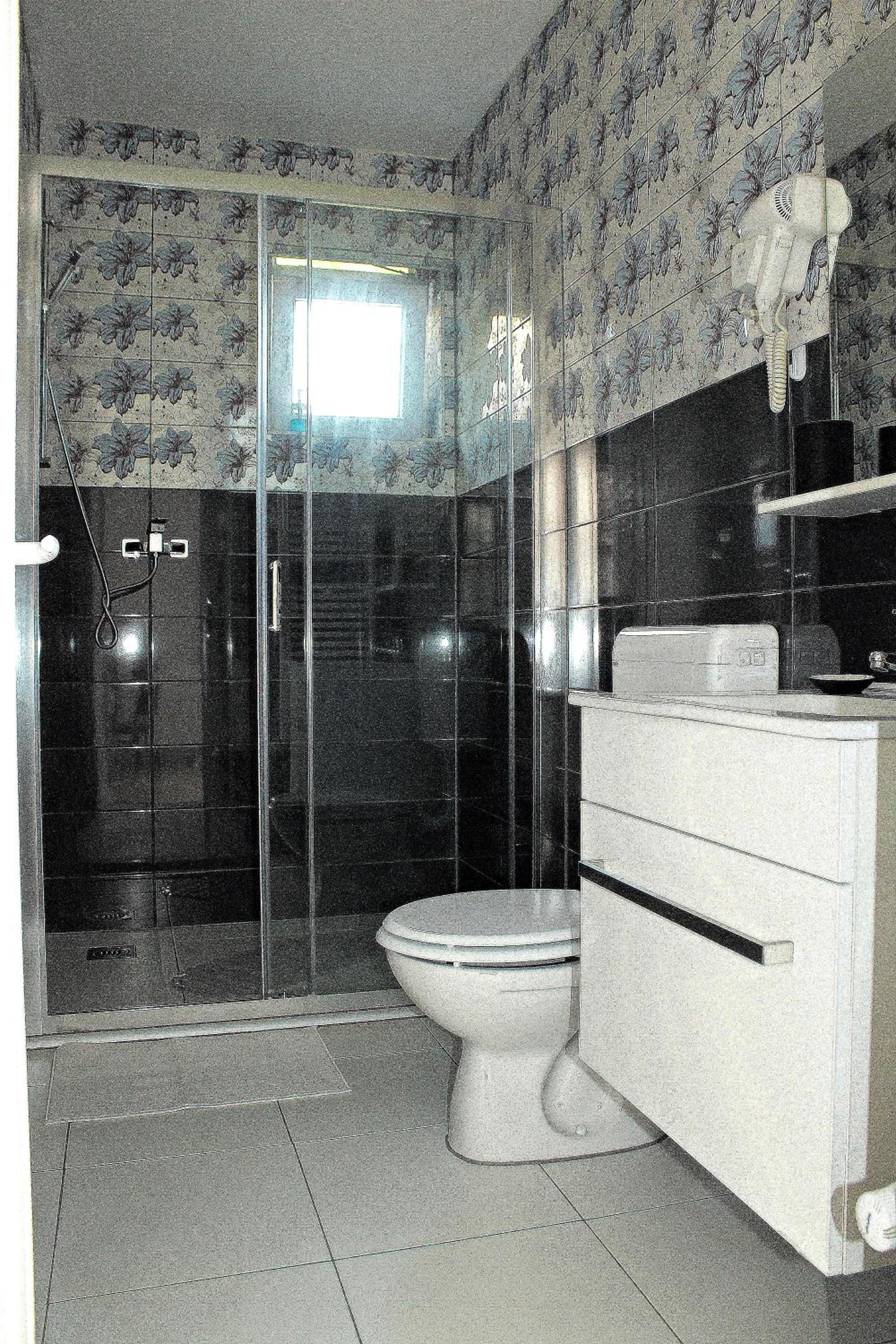 Deluxe Double Room - Photo 5