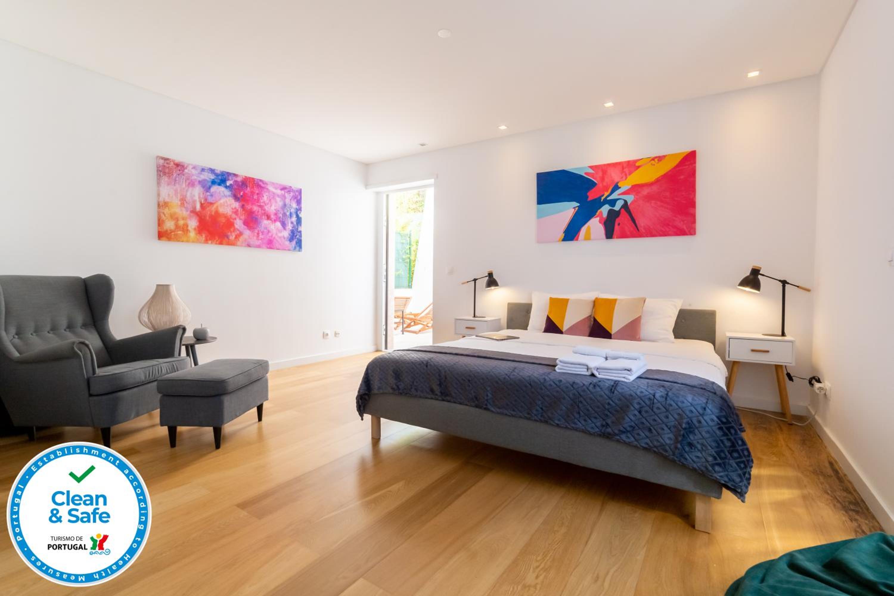 Double Room with Patio photo 1