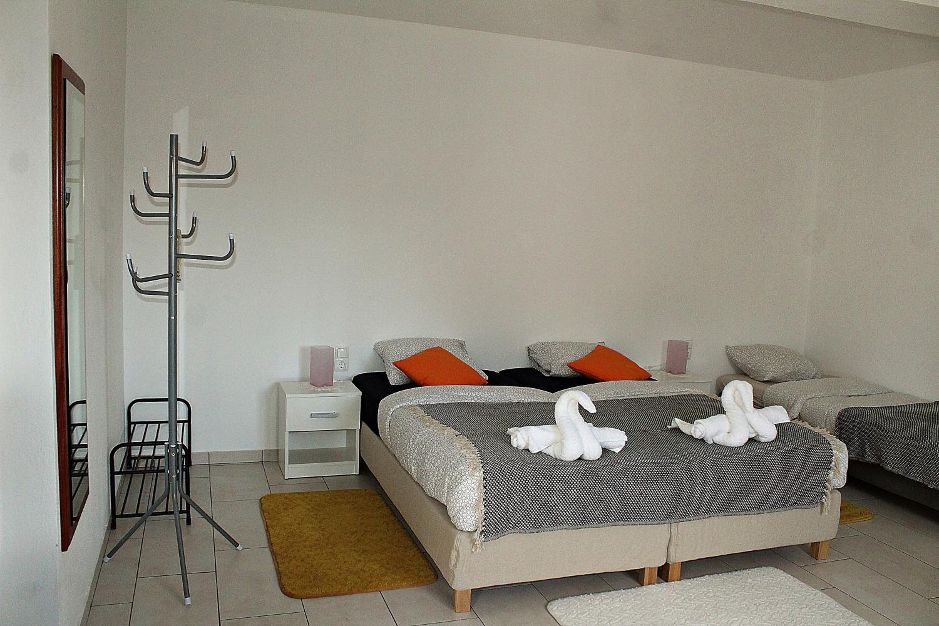 Comfort Triple Room - Photo 1