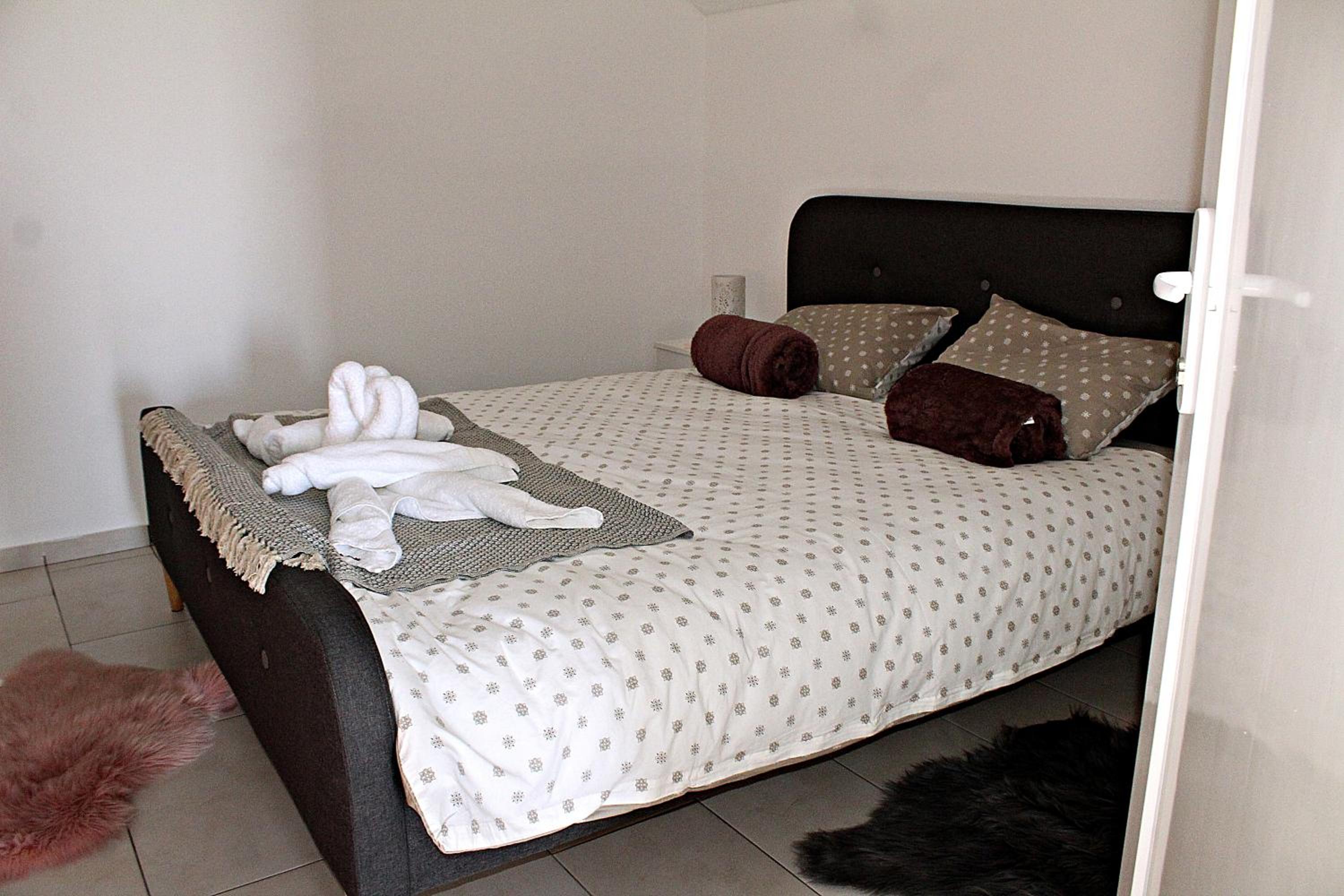 Comfort Triple Room with Shower - Photo 1