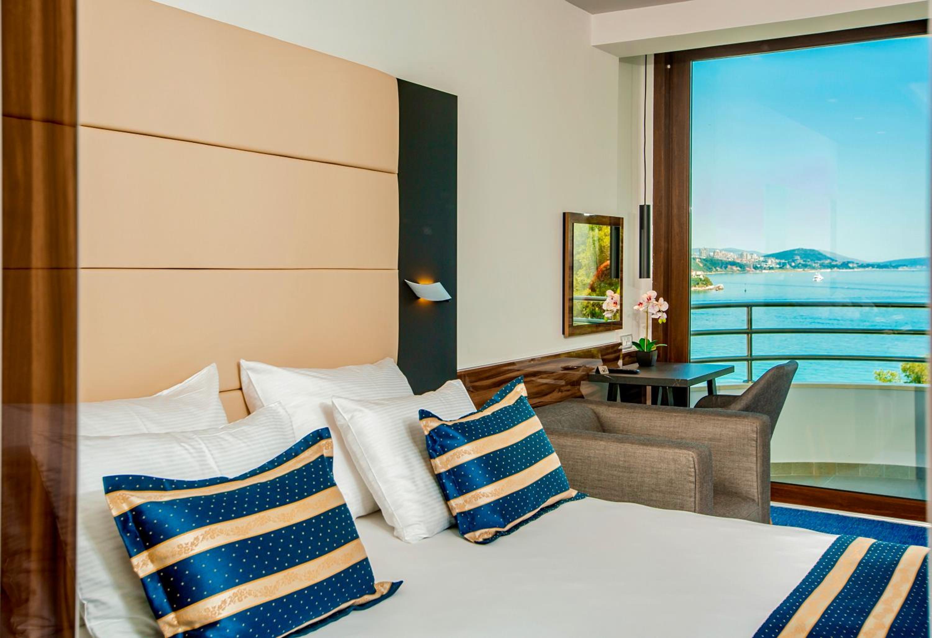 Superior Double or Twin Room with Sea View - Photo 5