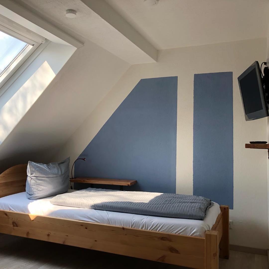 Single Room with Private External Bathroom