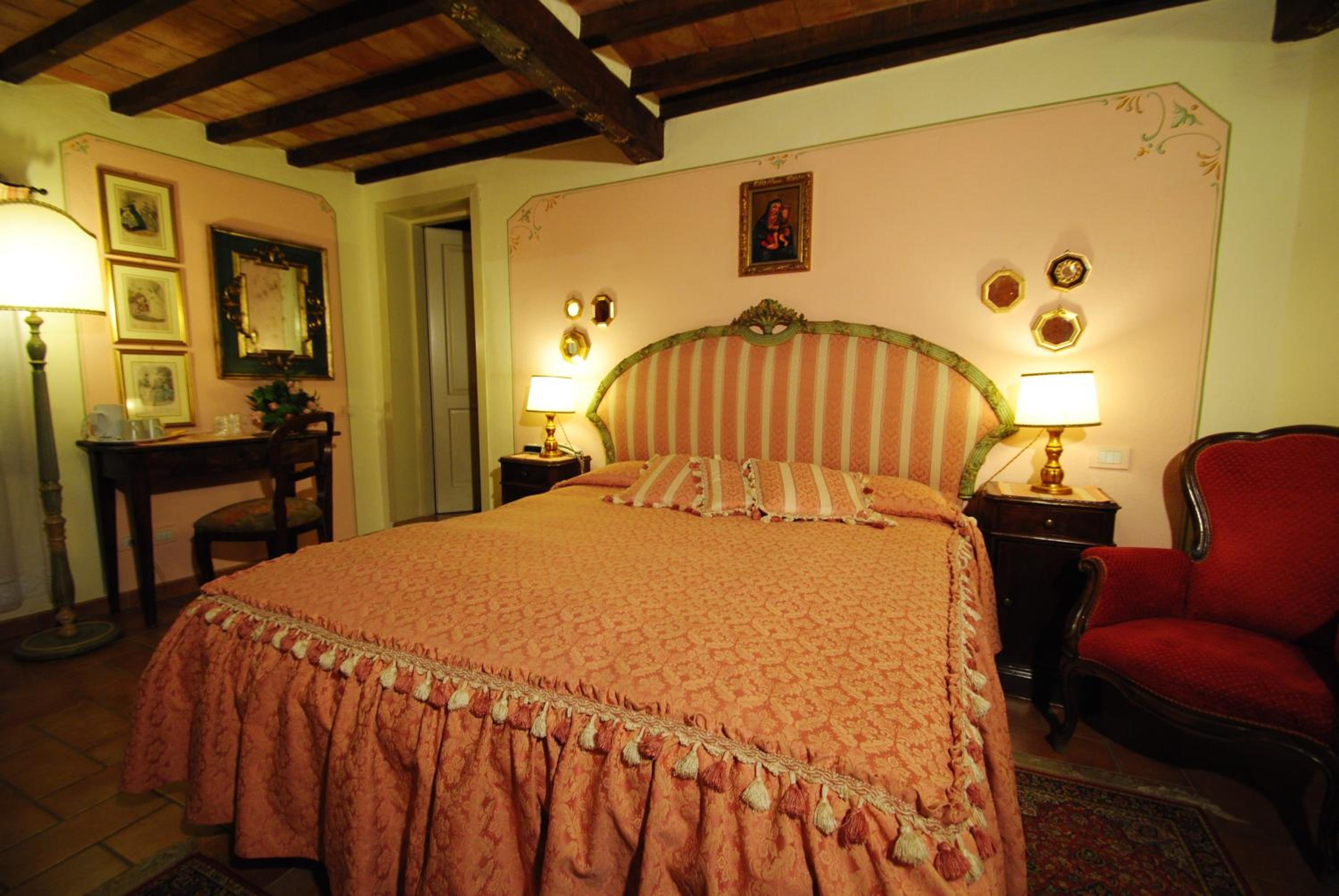 Junior Suite (2 Adults) - Photo 3
