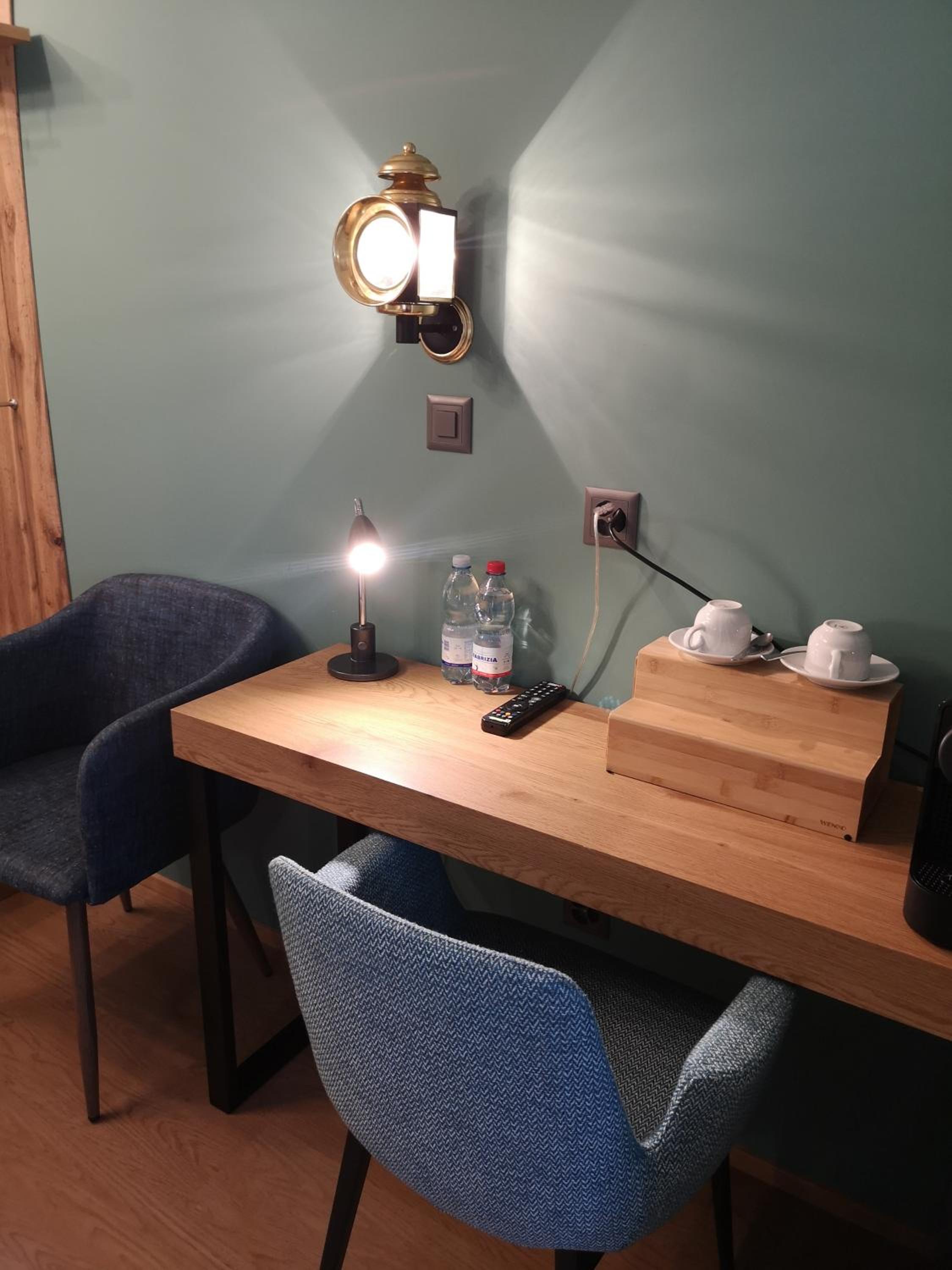 Twin Room - Photo 7