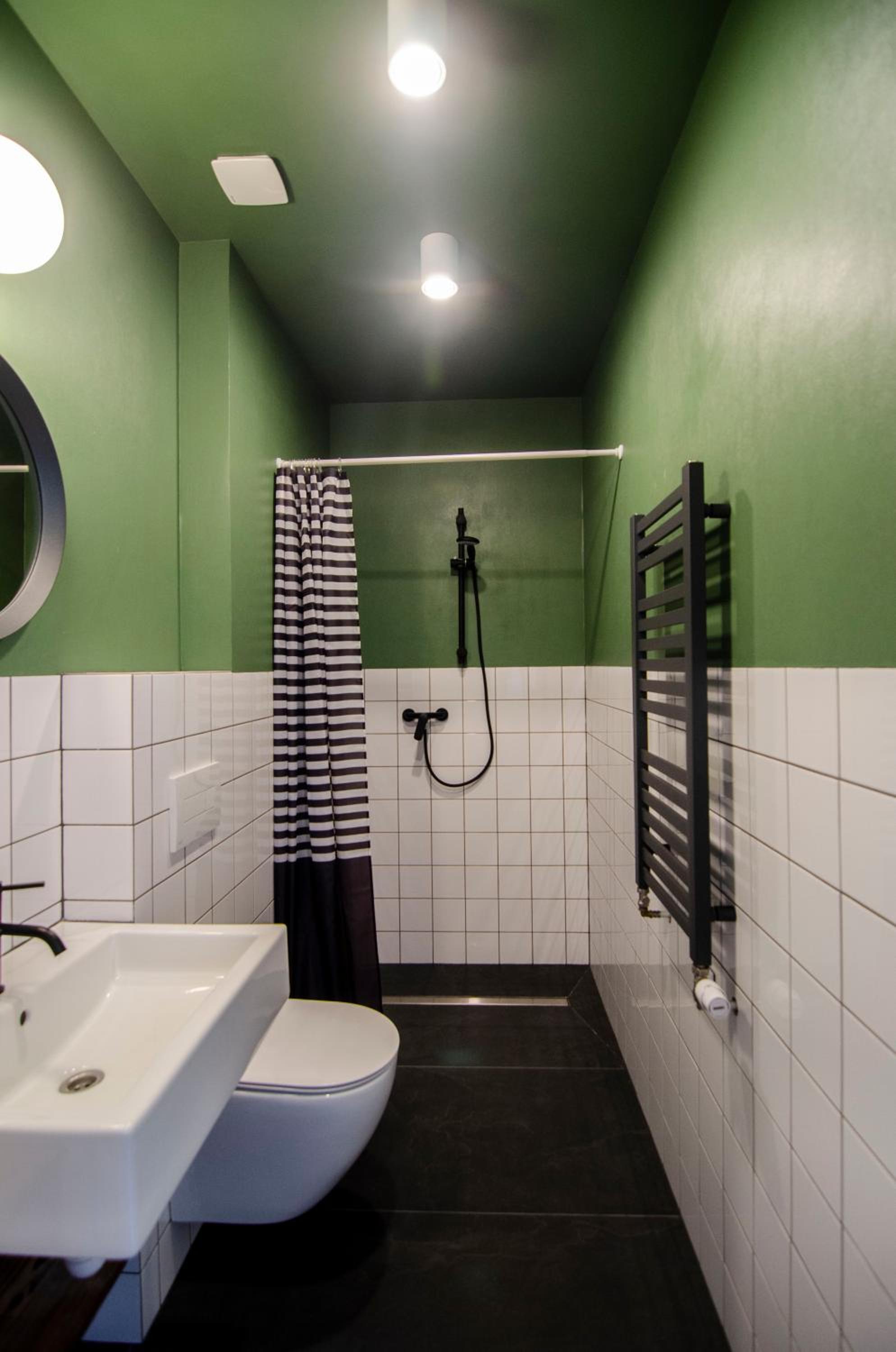 Deluxe Suite - Photo 15