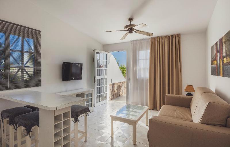 Habitación #169741808