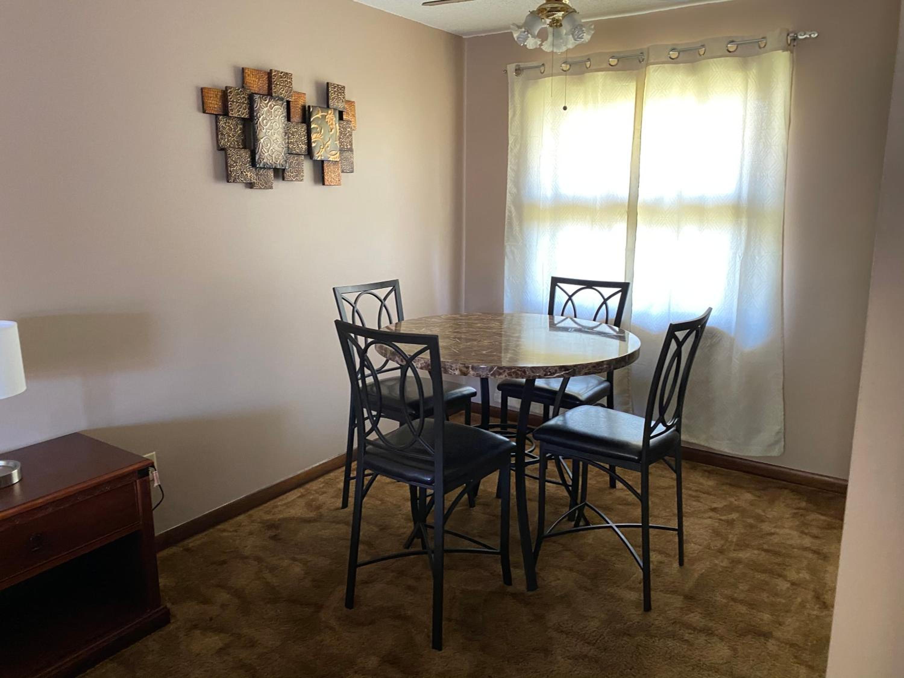 Two-Bedroom Suite photo 3