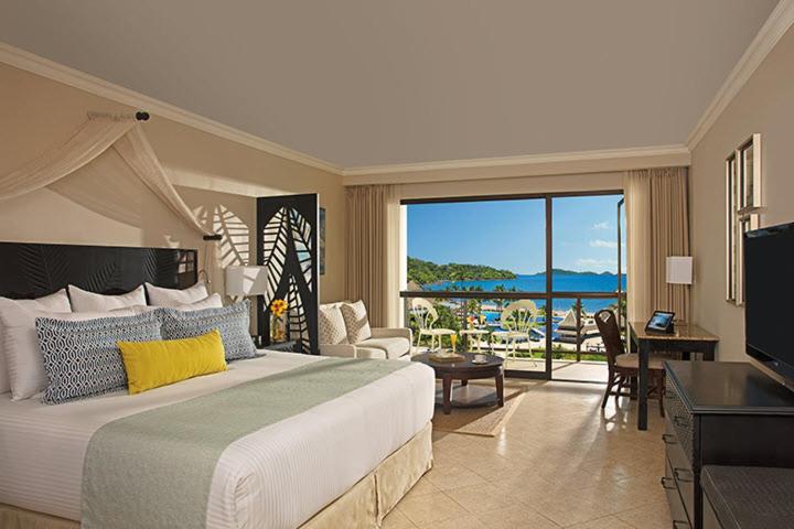 Breakfast Plan Deluxe Double Ocean View - Photo 1