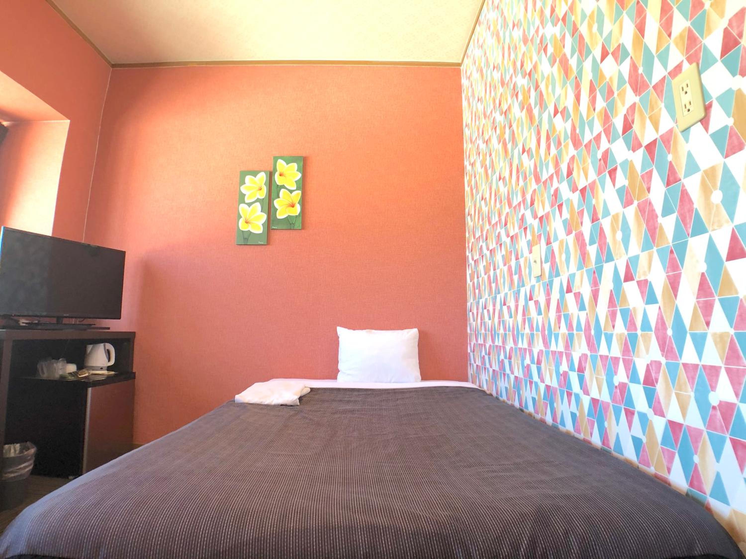 Double Room - Smoking, photo 7