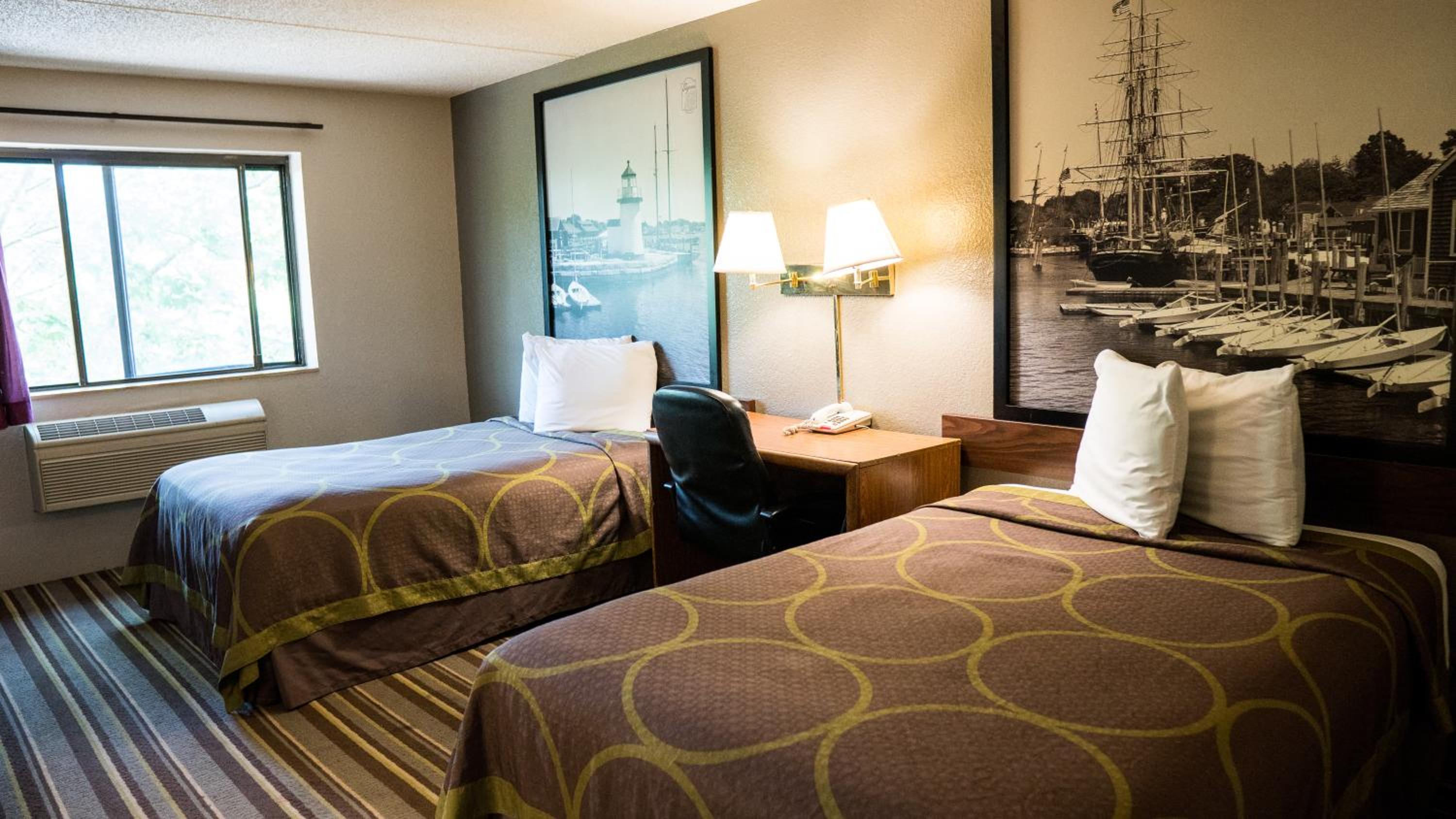 Deluxe Double Room with Two Double Beds - Non-Smoking - Photo 1